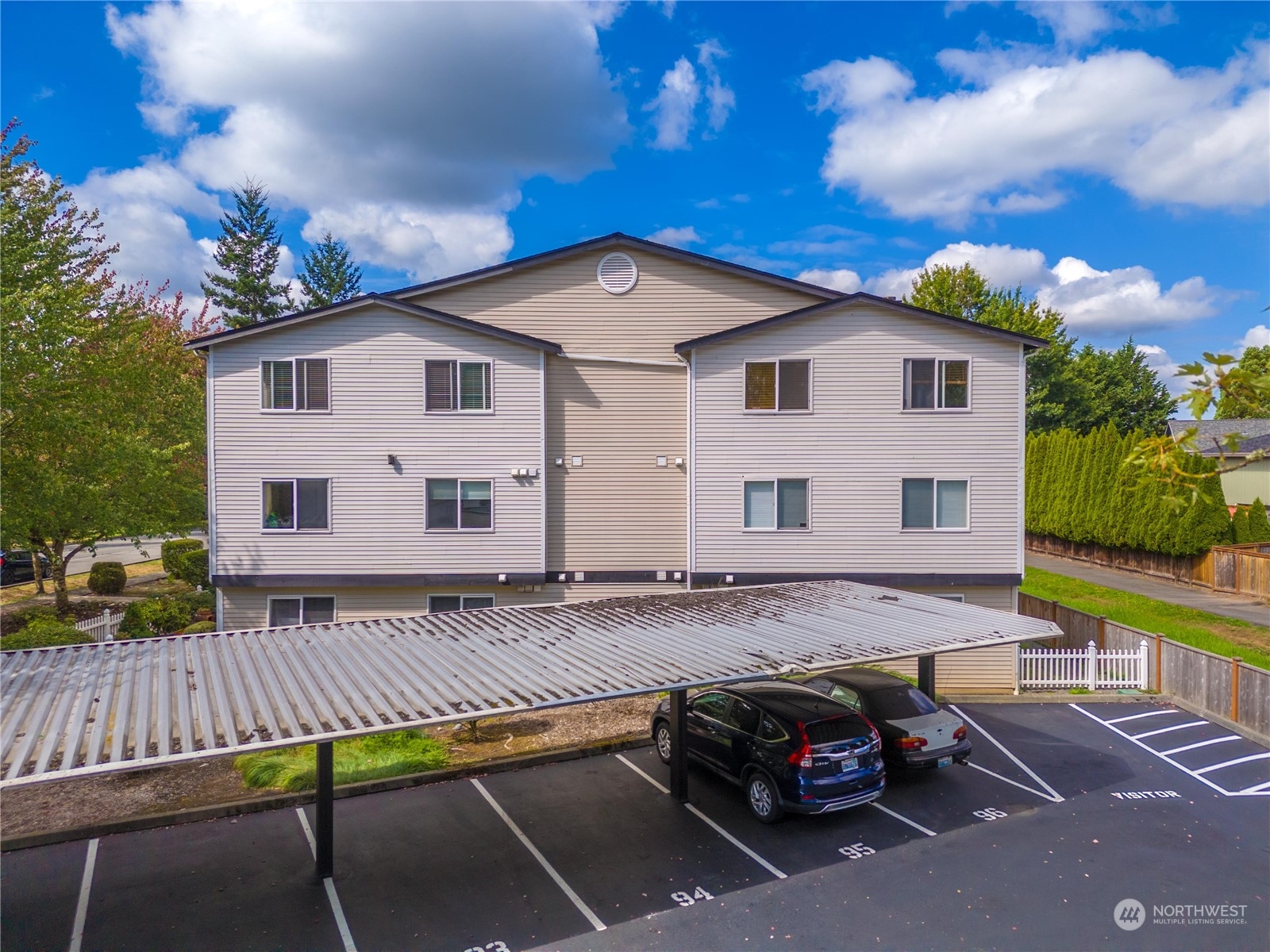 16517 Currie Road SE Unit: B209
