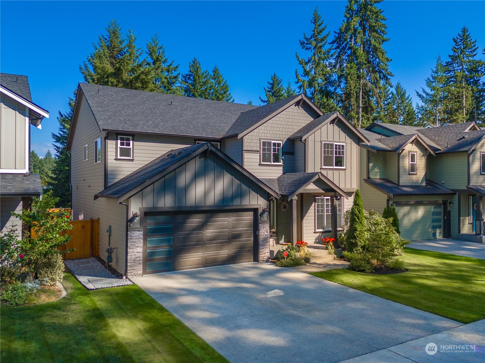 12221 115th Avenue E