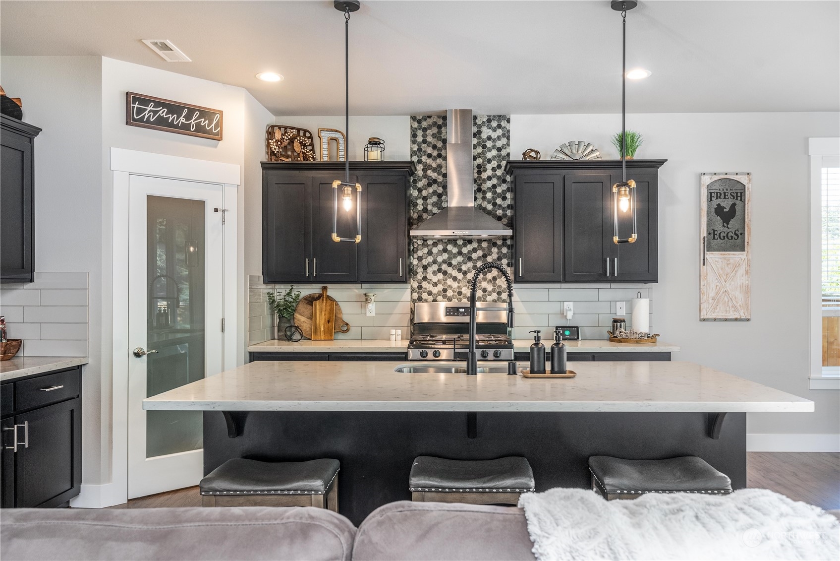 12221 115th Avenue E