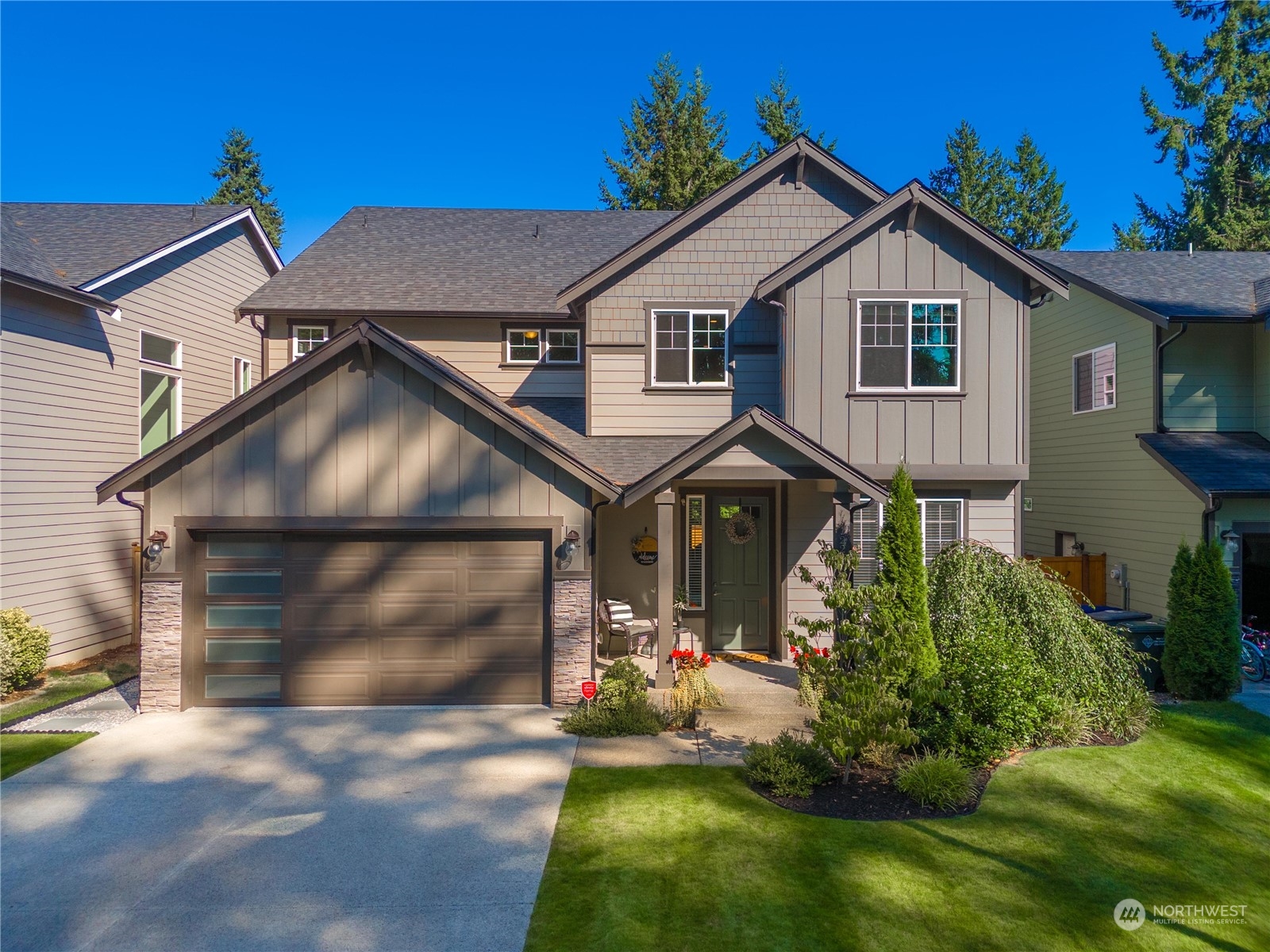 12221 115th Avenue E