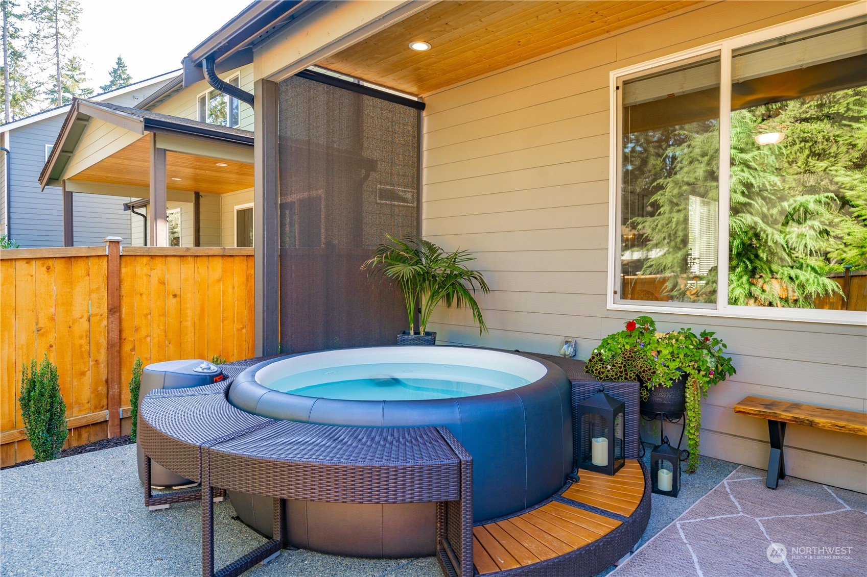 12221 115th Avenue E