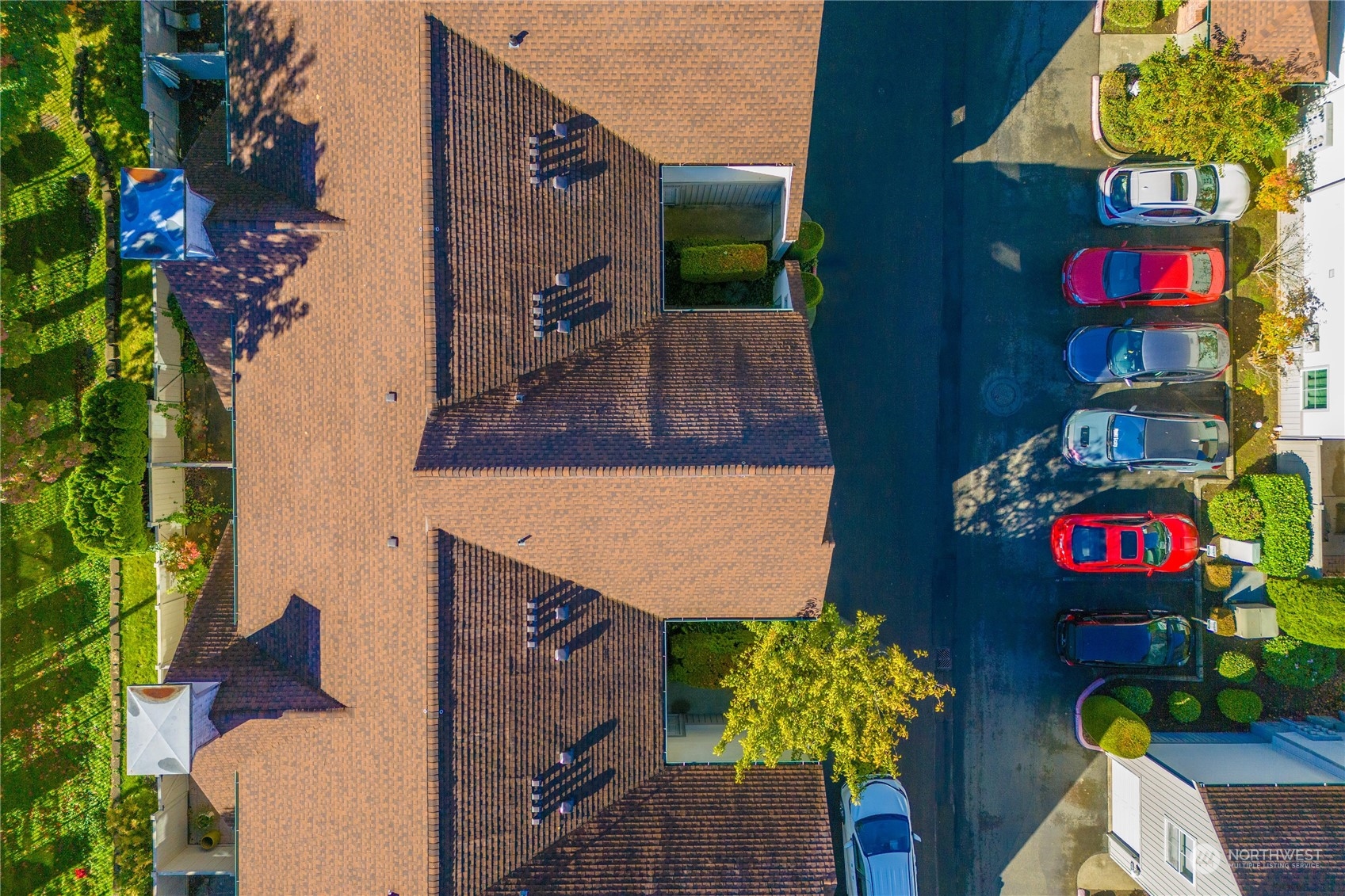 6615 S 239th Place Unit: R109