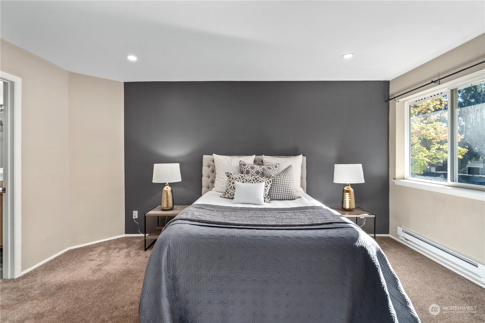 6615 S 239th Place Unit: R109