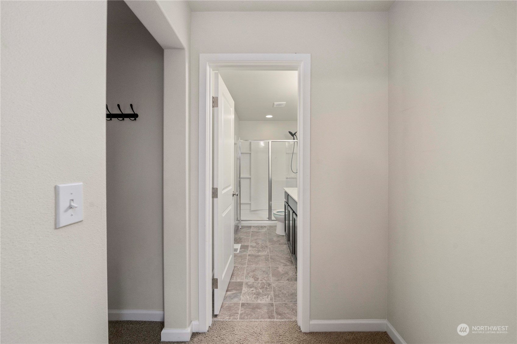 18959 Lipoma Avenue E