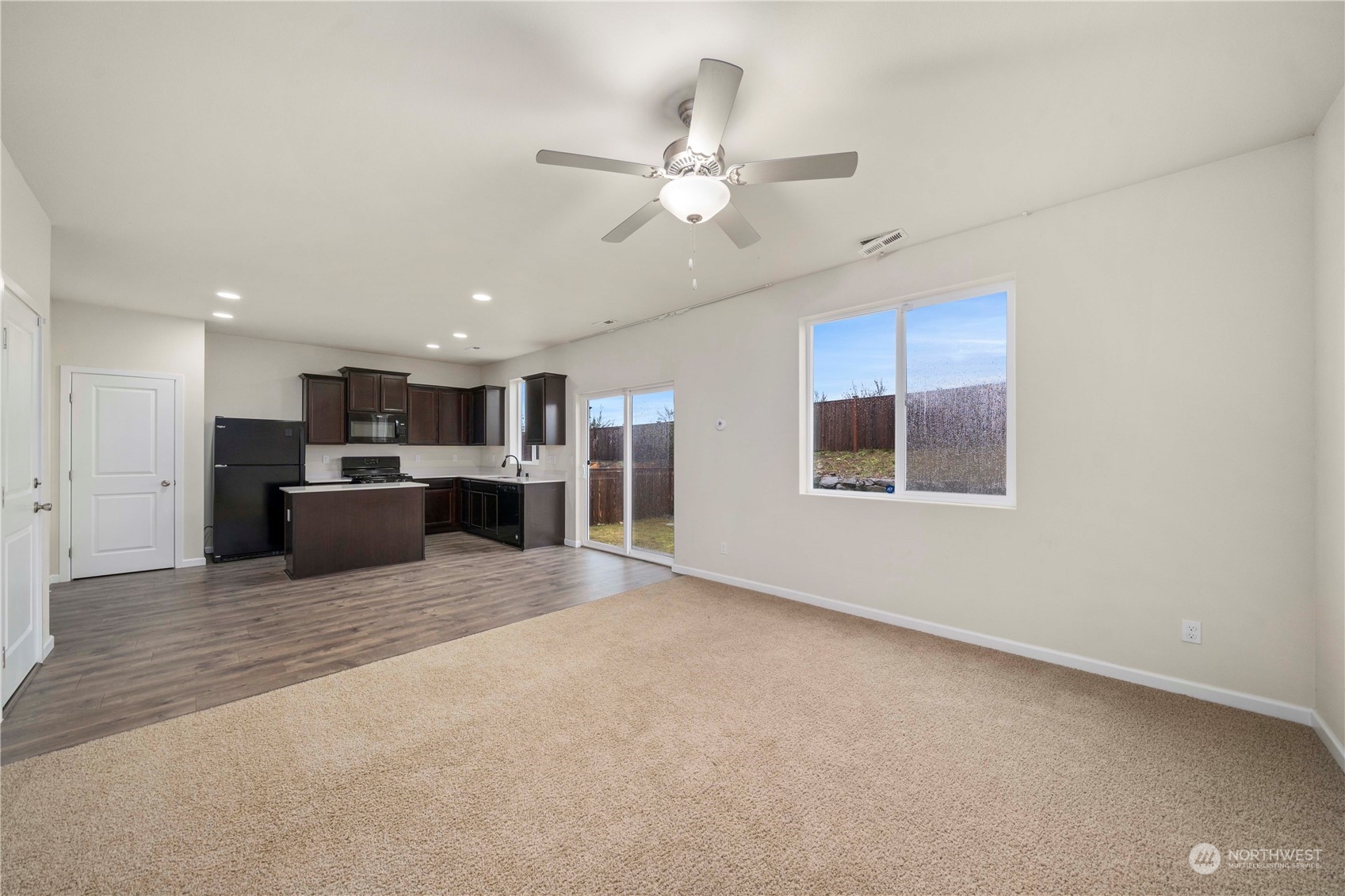 18959 Lipoma Avenue E