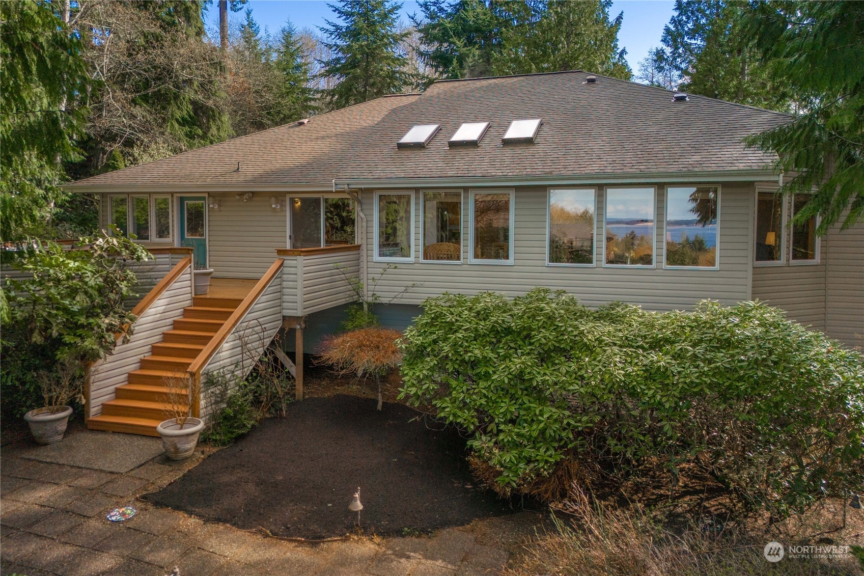 31860 Salsbury Hill Place NE