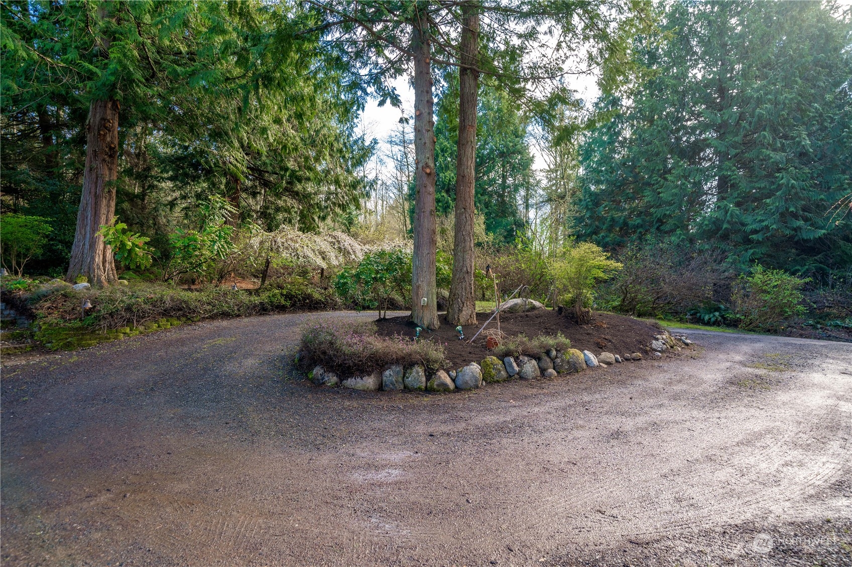 31860 Salsbury Hill Place NE