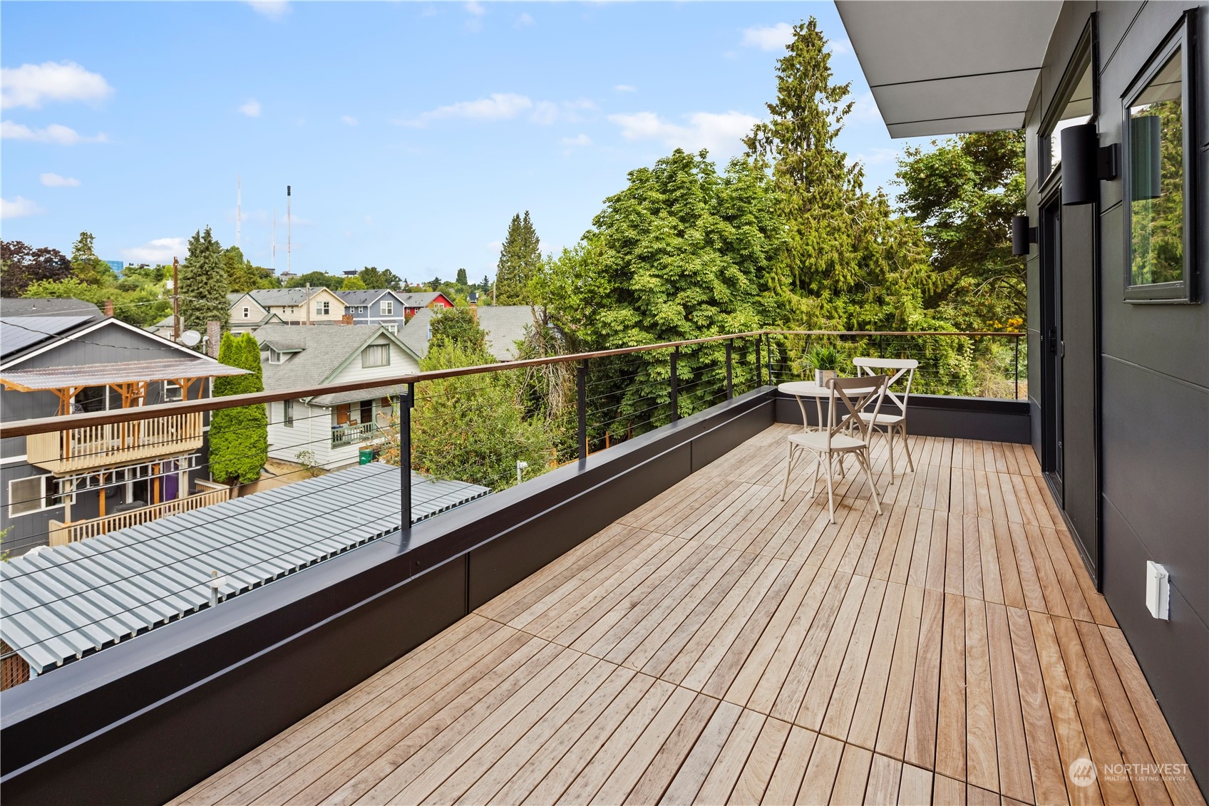 2814 E Marion Street