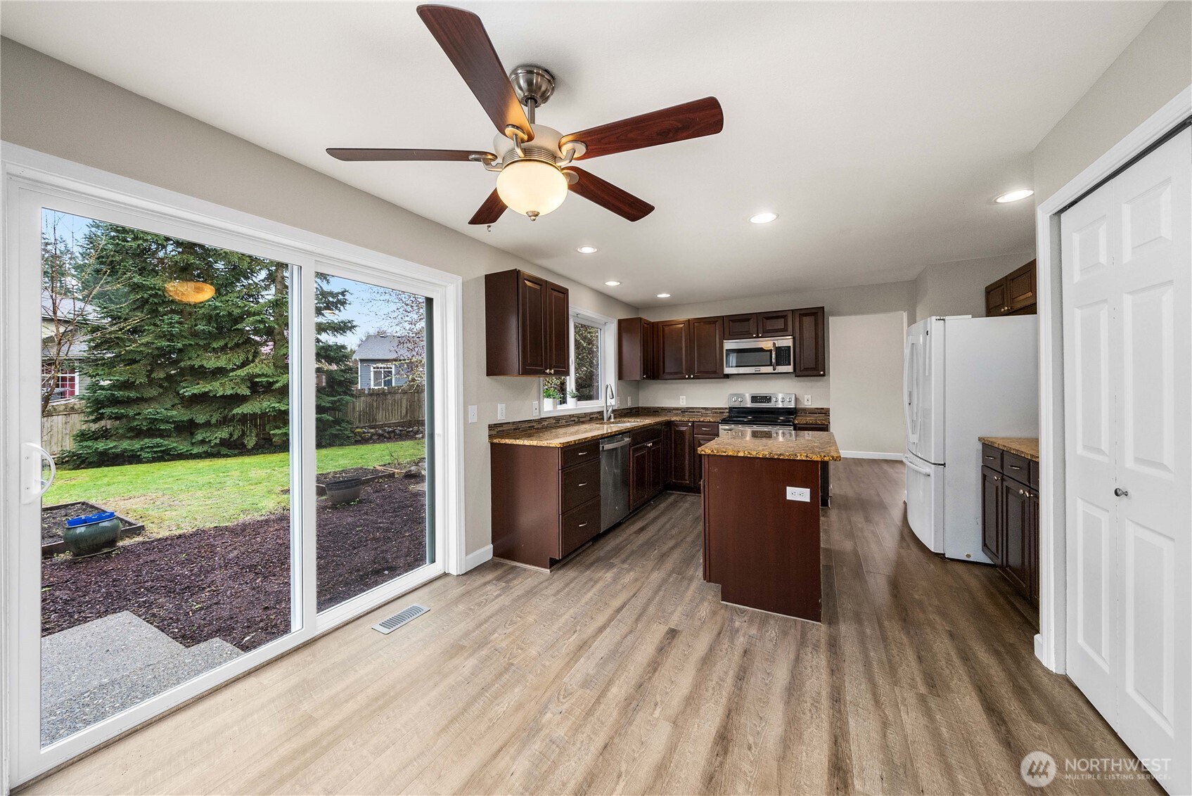 23843 SE 246th Street