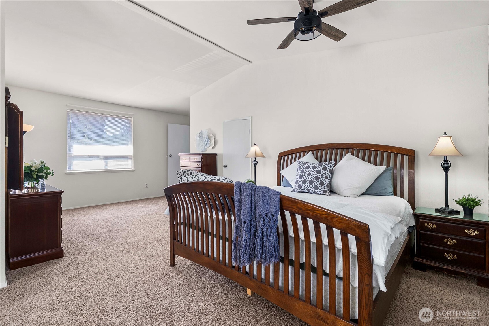 13305 146th Street E