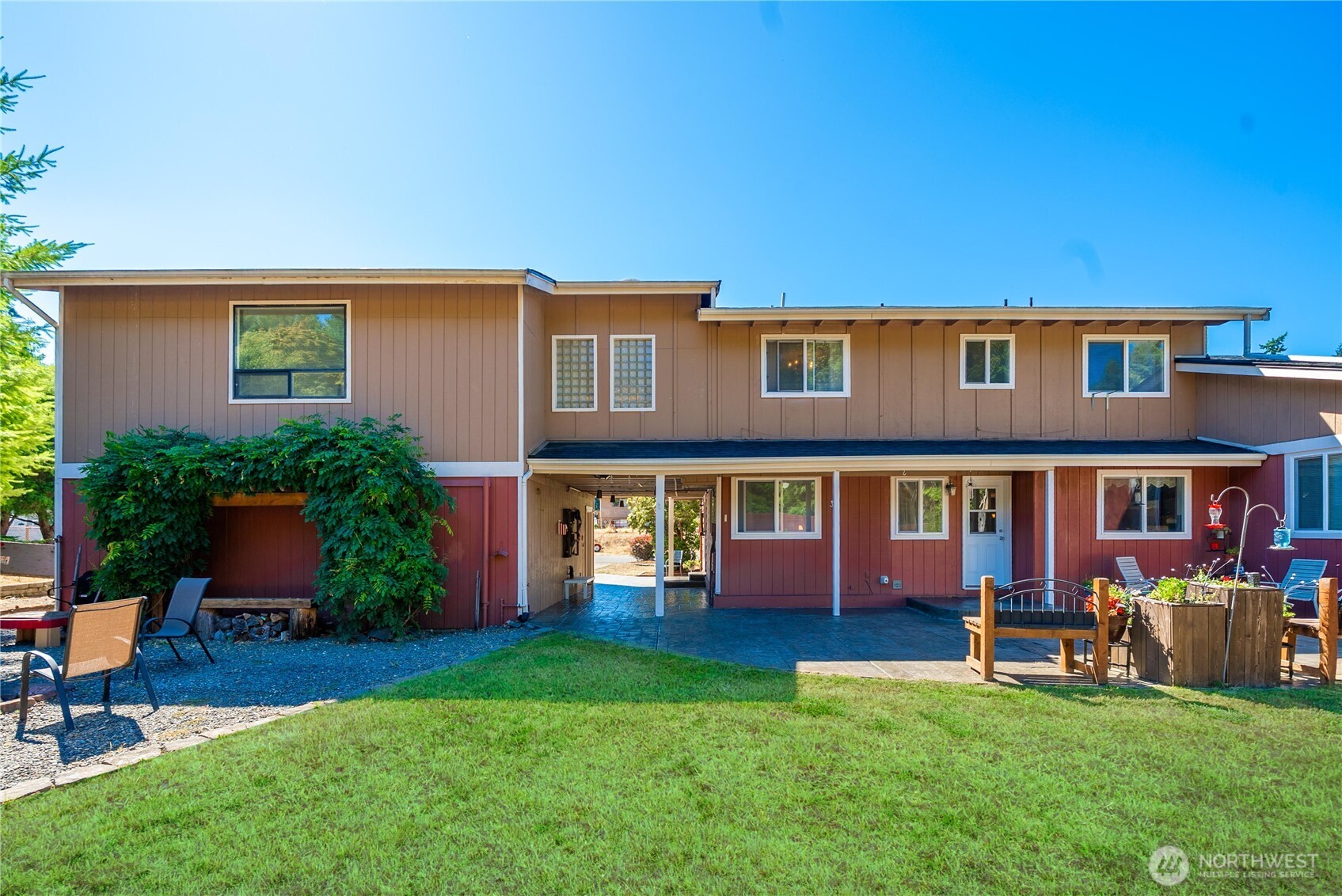 13305 146th Street E