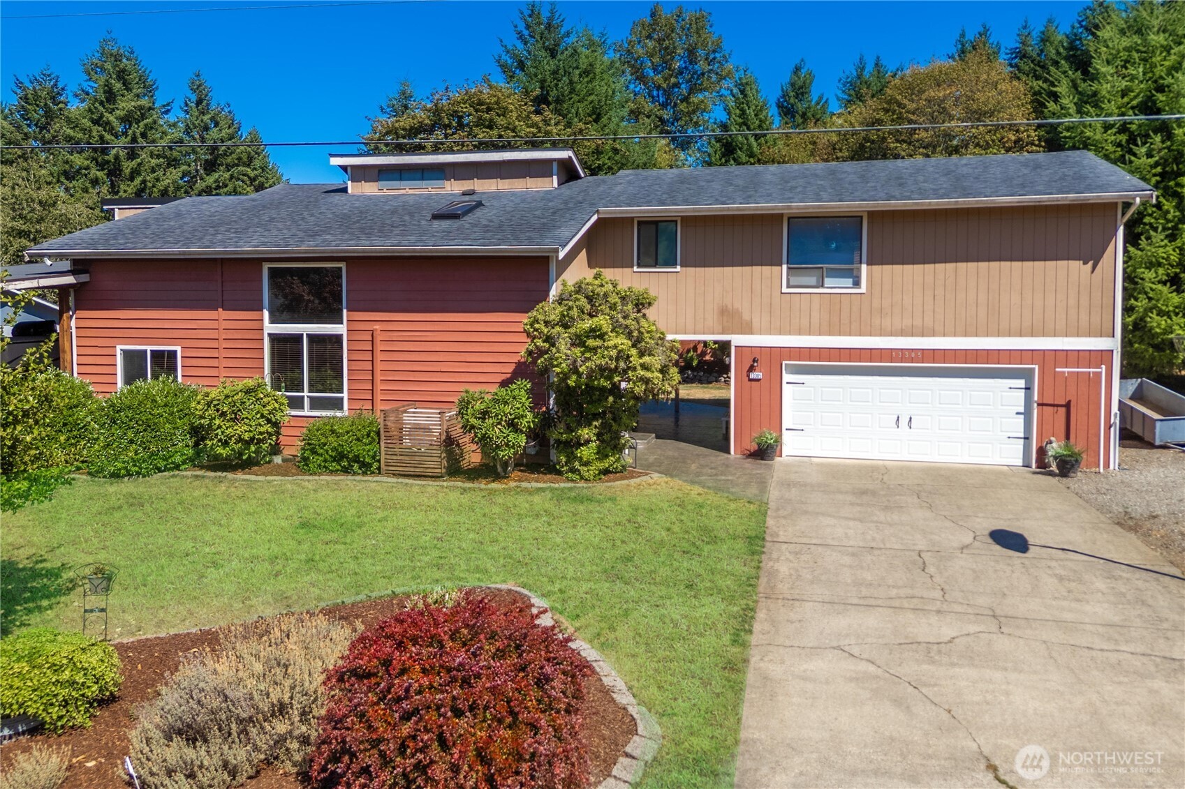 13305 146th Street E