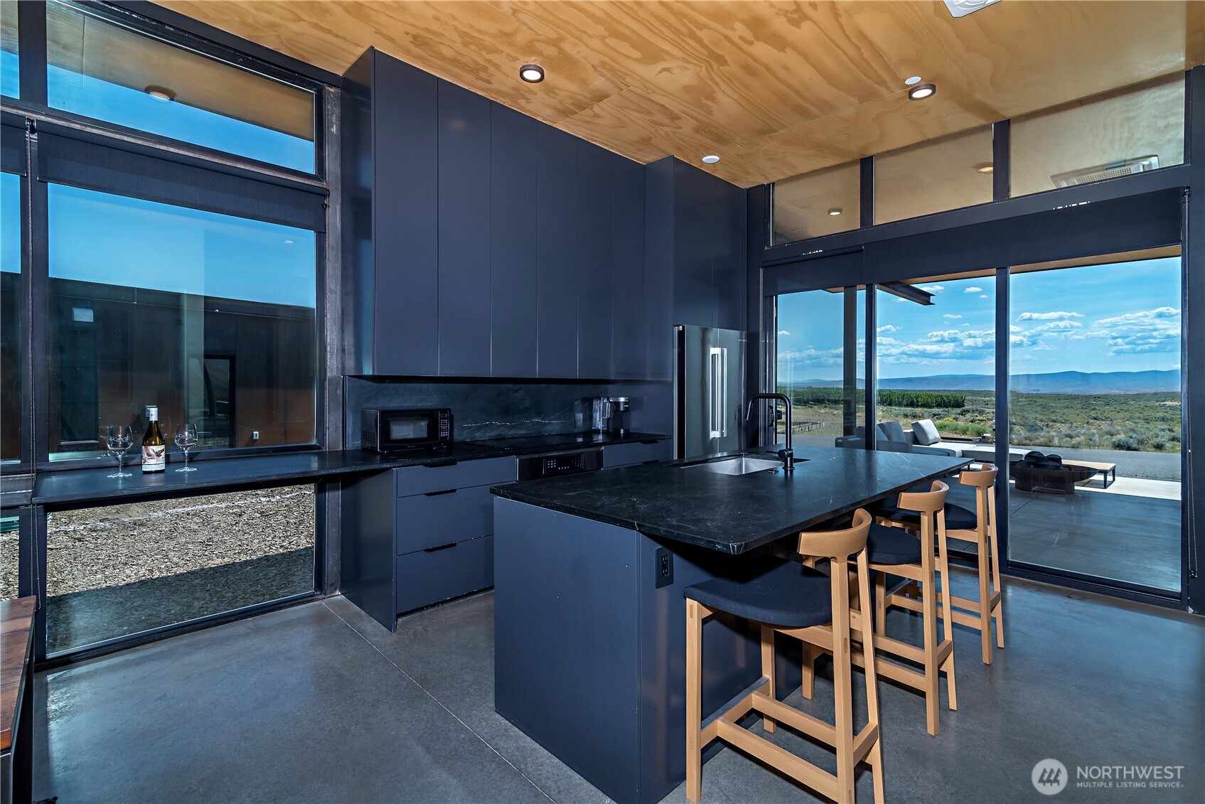 23592 Gorge View Loop NW