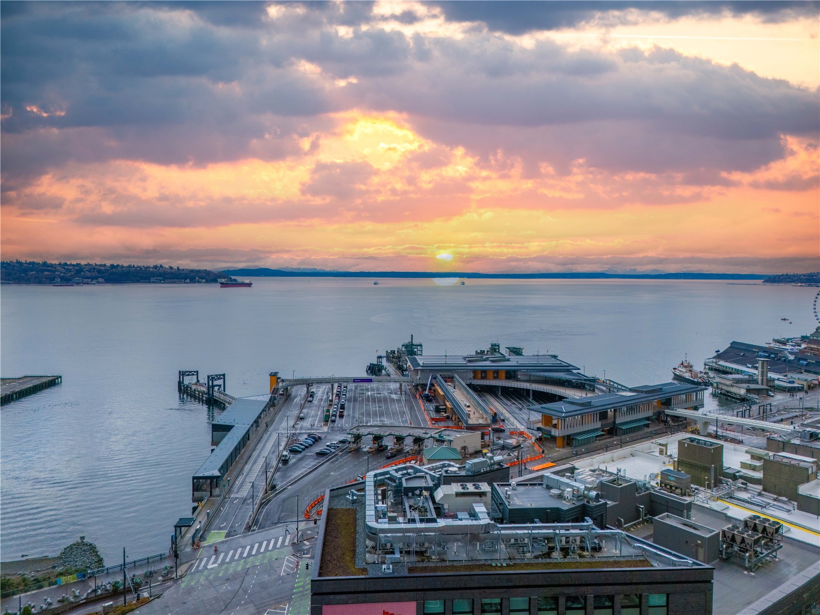 100 1st Avenue S Unit: 8