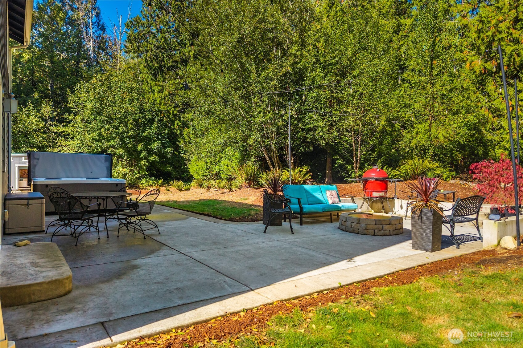 8132 NE Yeti Lane