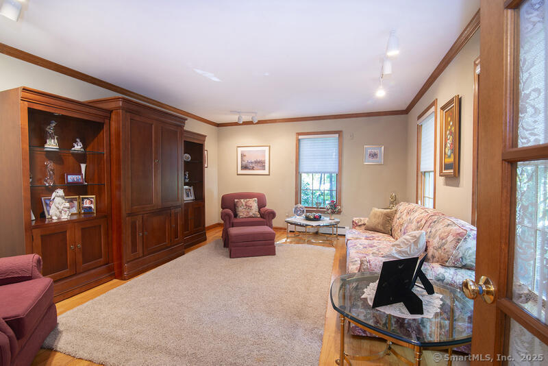 17 High Ridge Drive