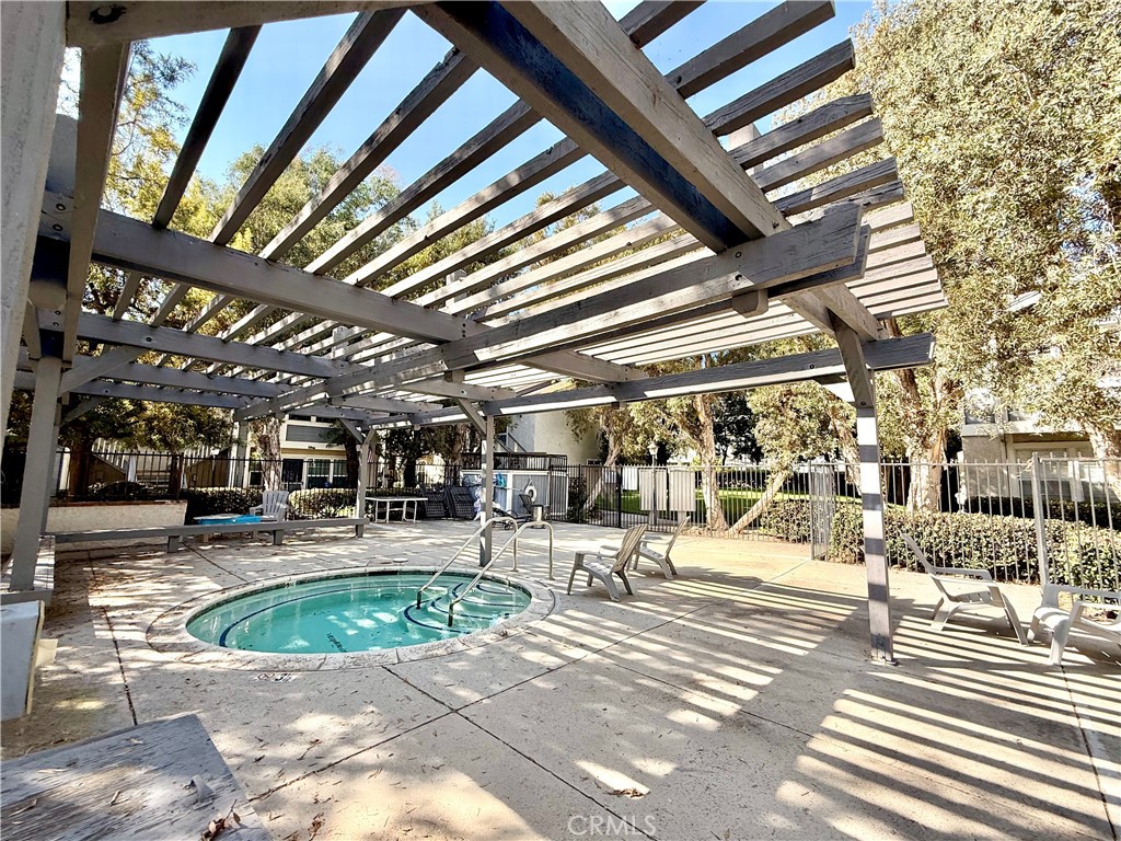 716 S Hayward Street 2