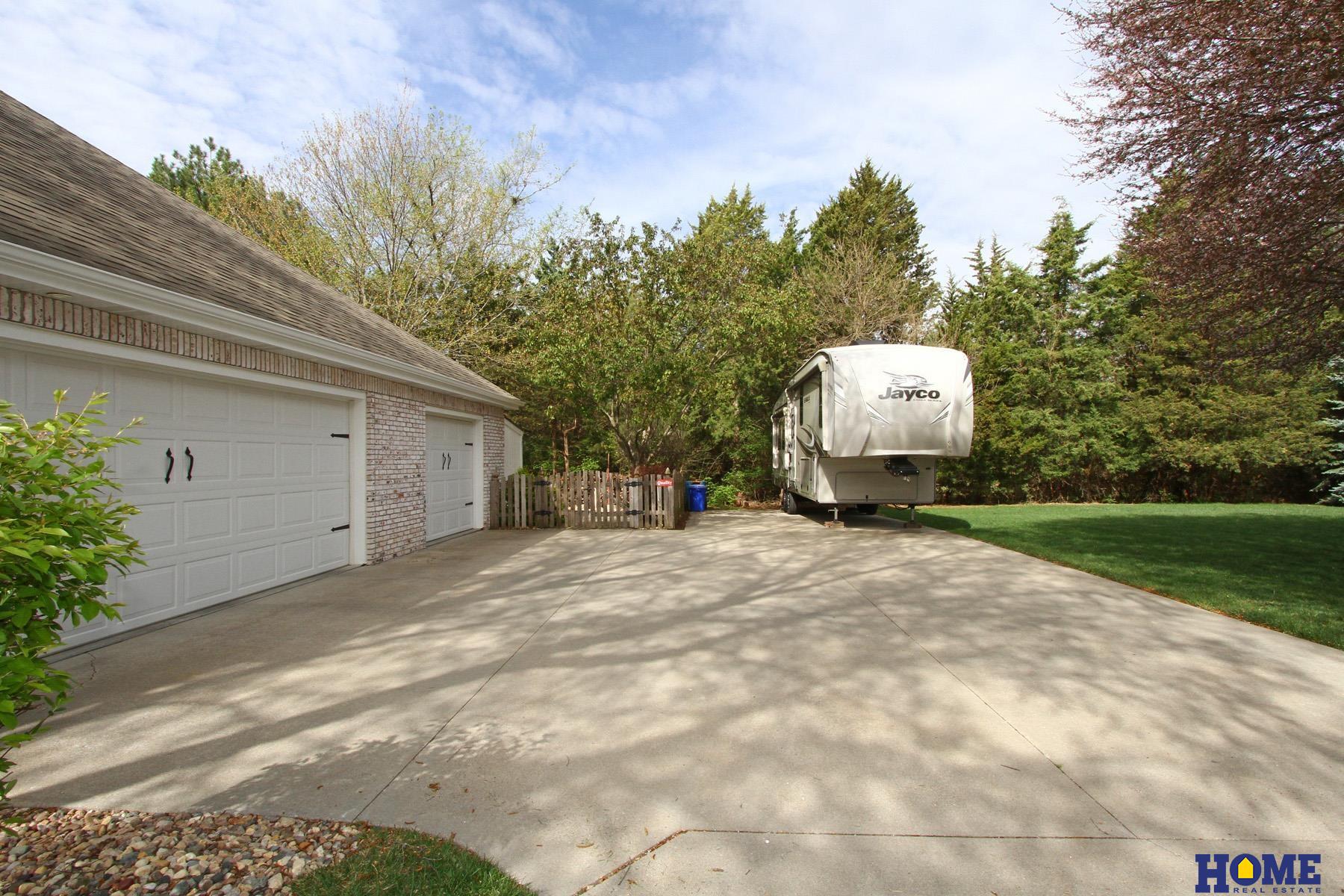 6501 Pheasant Run Court