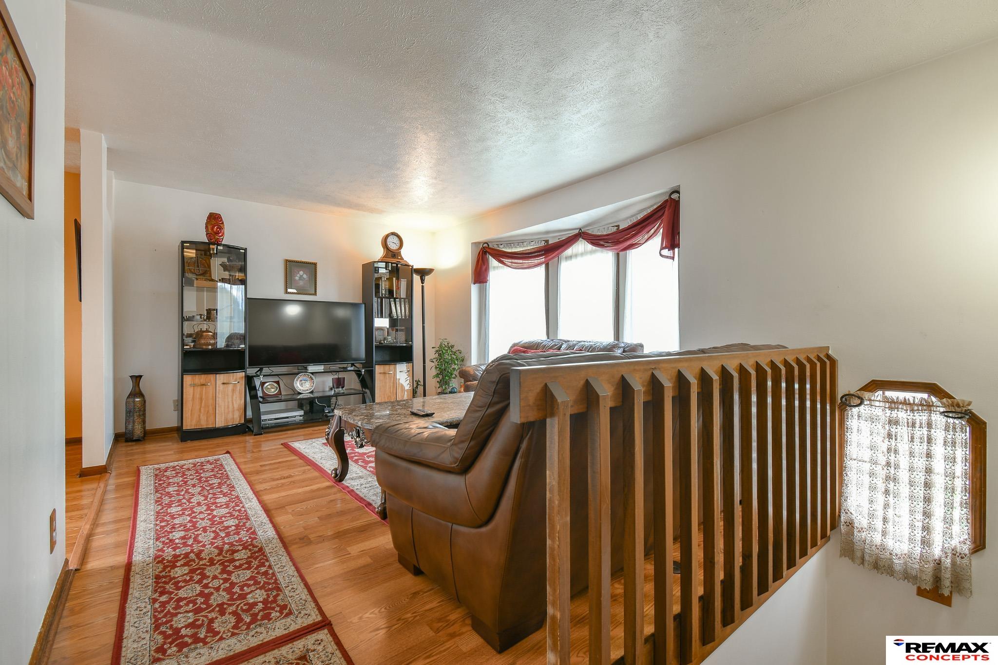 1715 Independence Circle