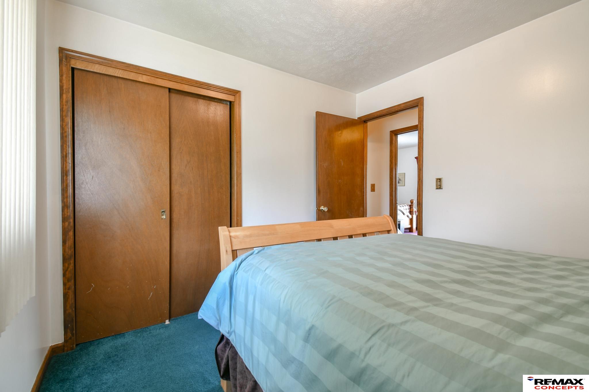 1715 Independence Circle