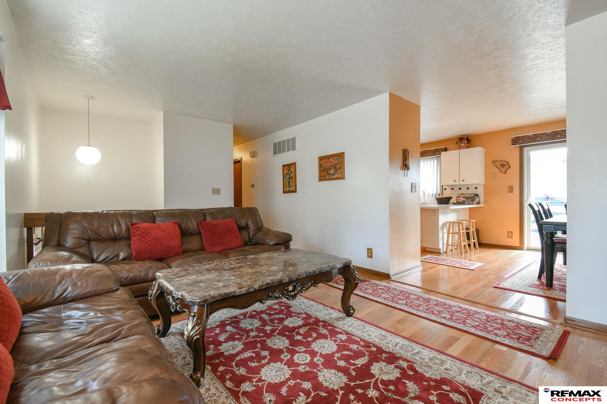 1715 Independence Circle
