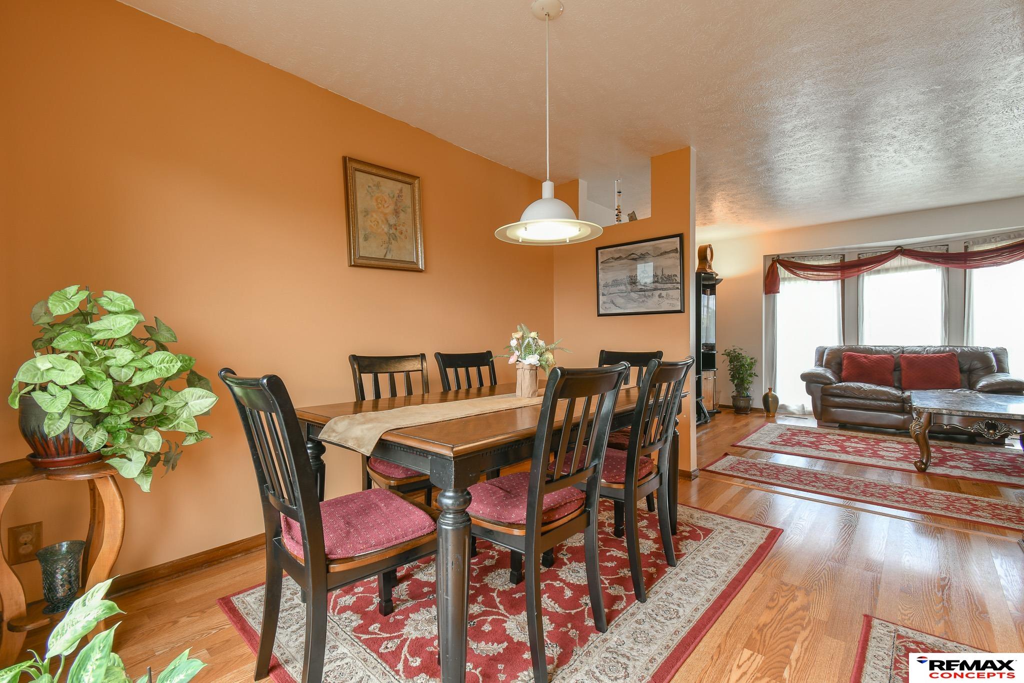 1715 Independence Circle
