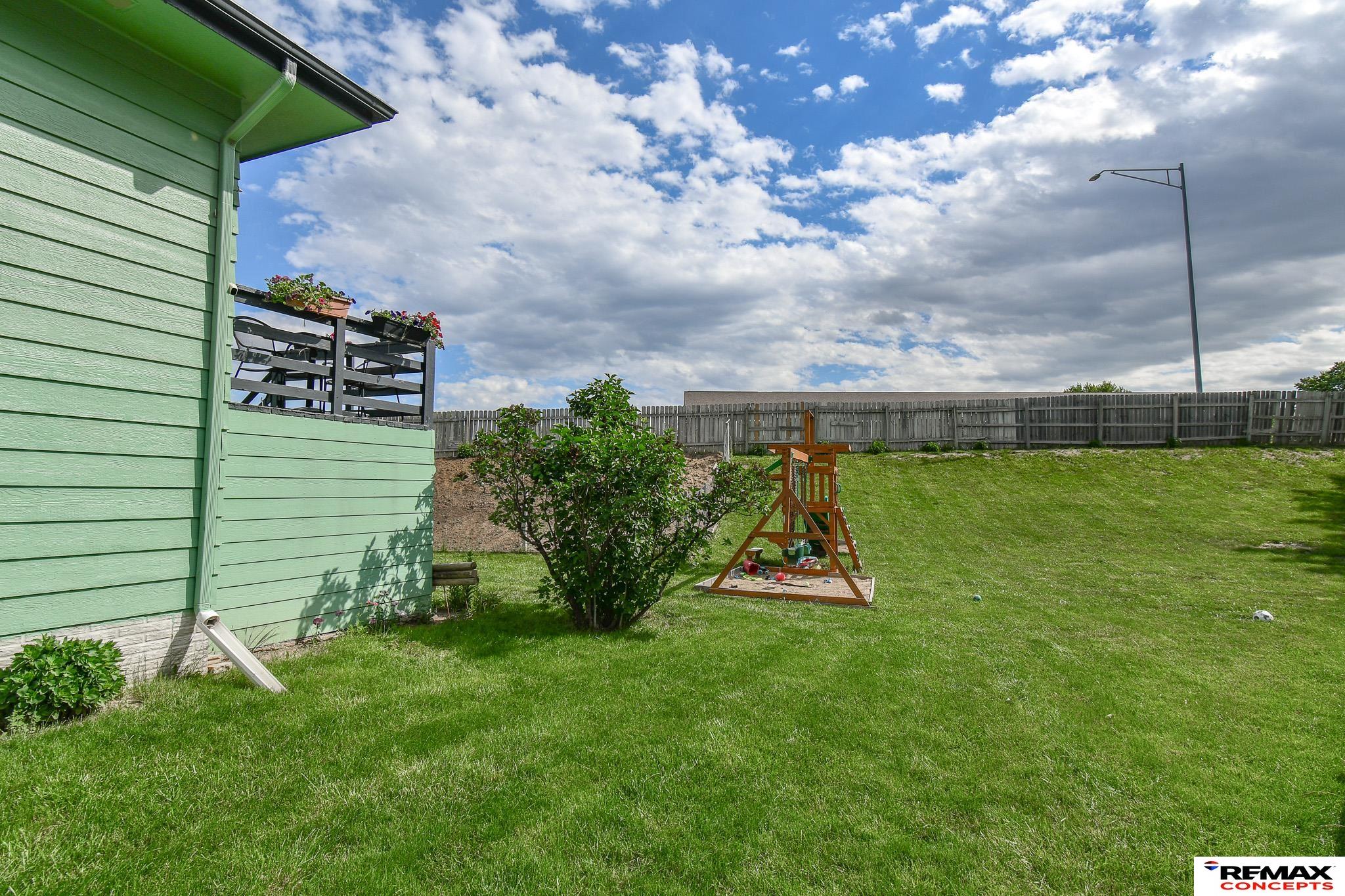 1715 Independence Circle