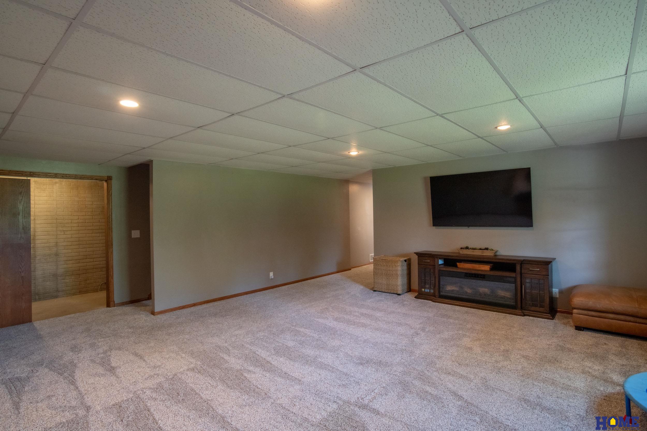 1111 Gailyn Circle