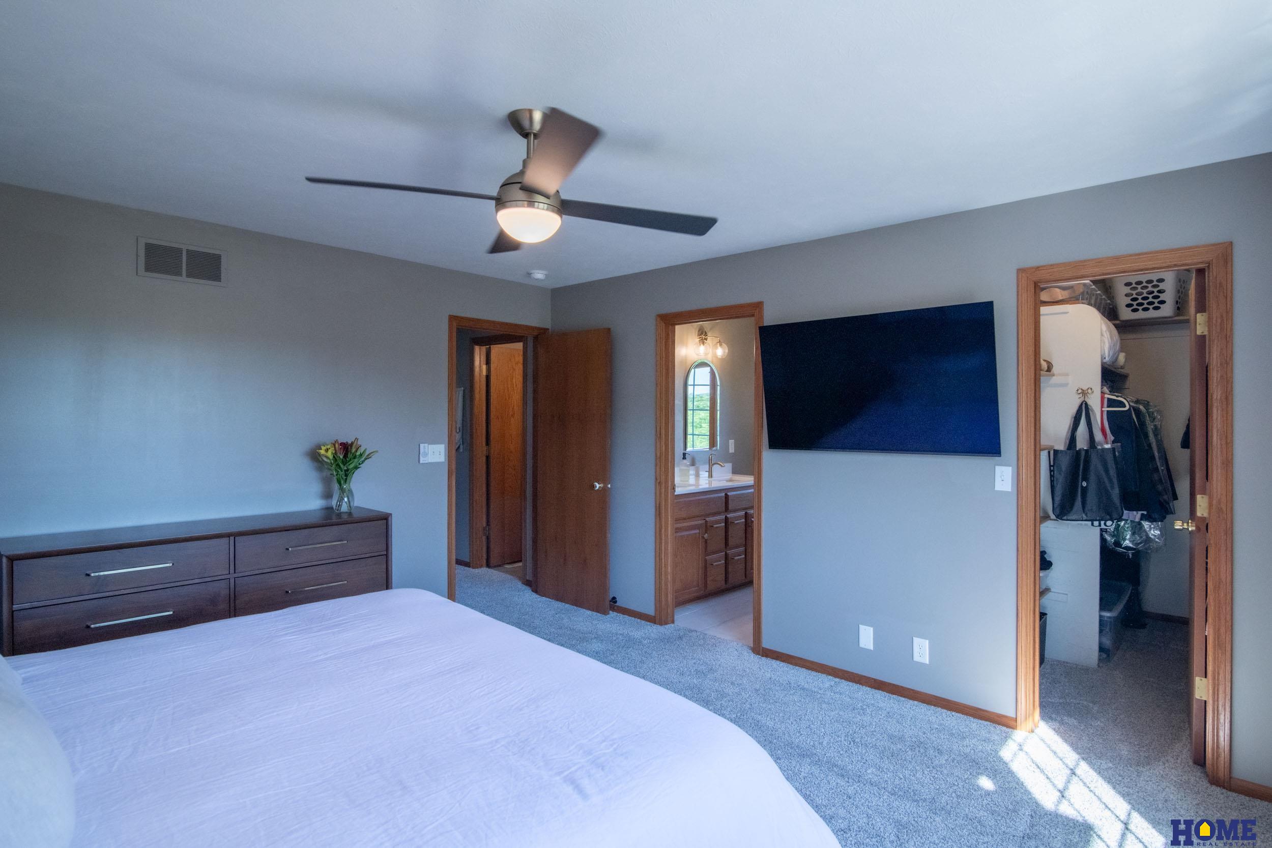1111 Gailyn Circle
