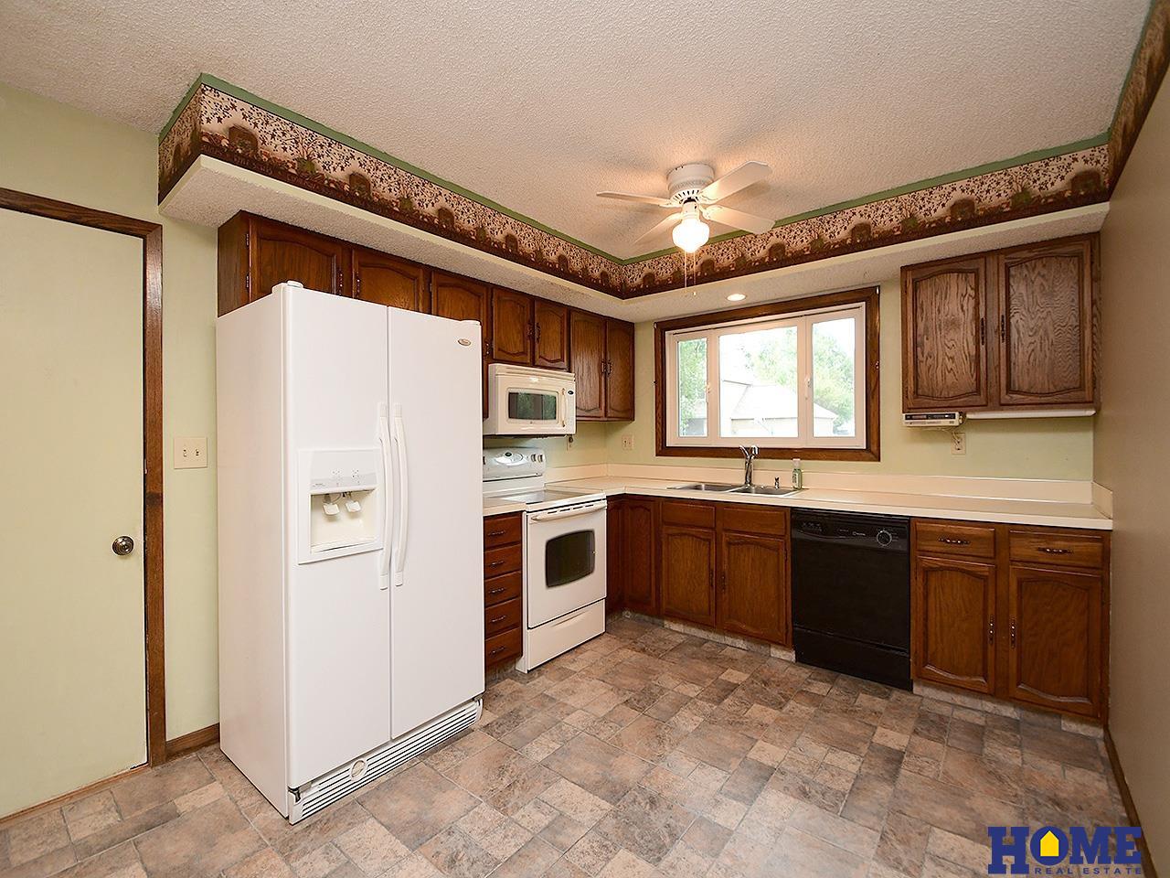 1239 W Jean Avenue