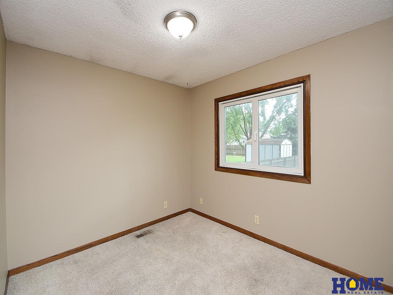 1239 W Jean Avenue
