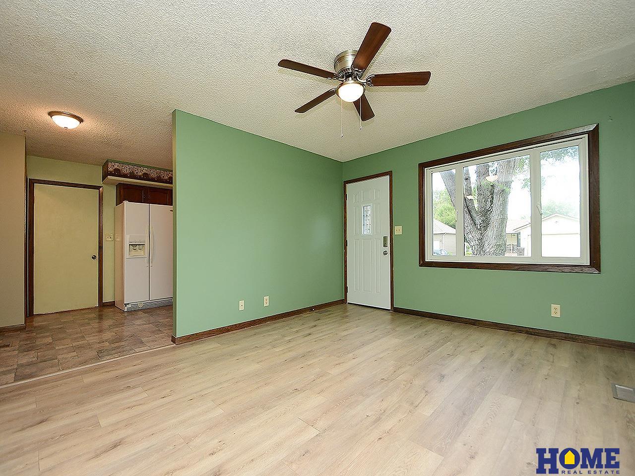 1239 W Jean Avenue
