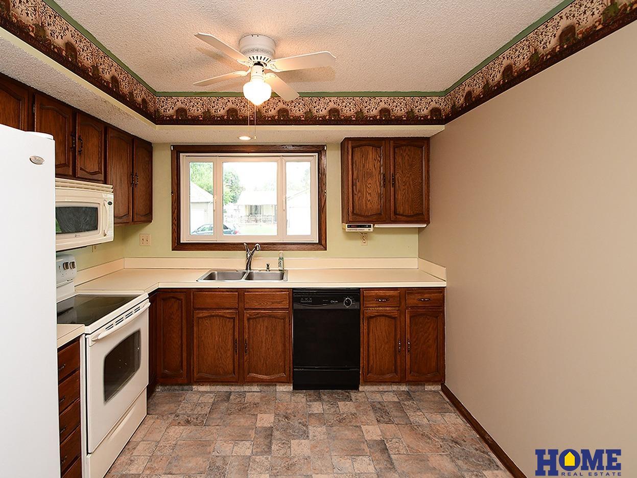 1239 W Jean Avenue