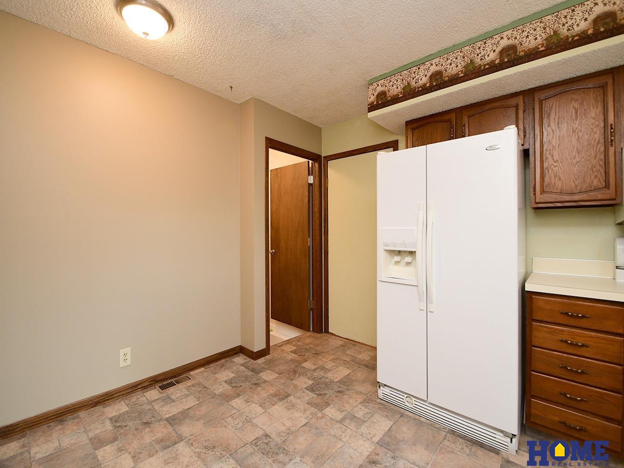 1239 W Jean Avenue