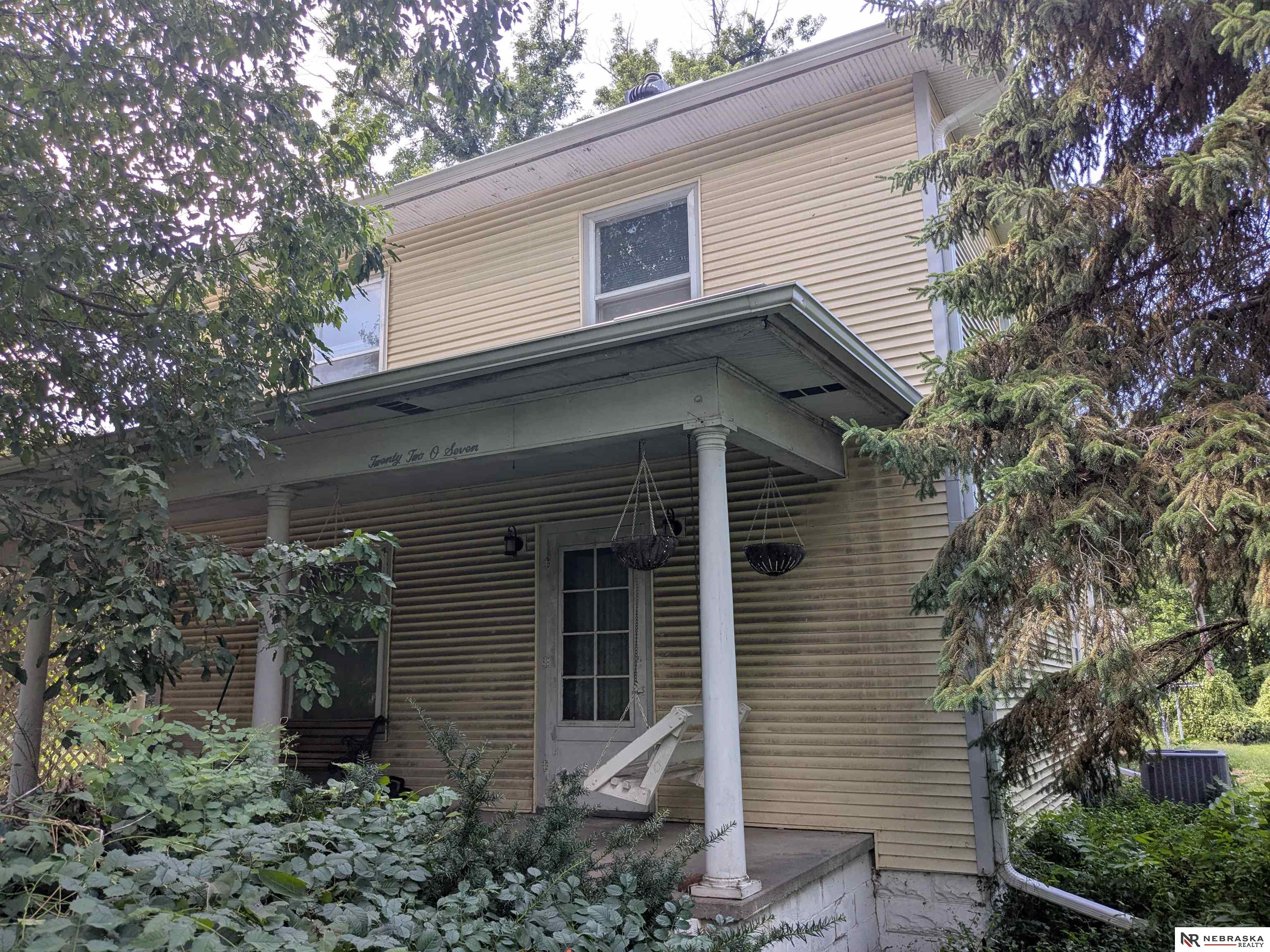 2207 Main Avenue