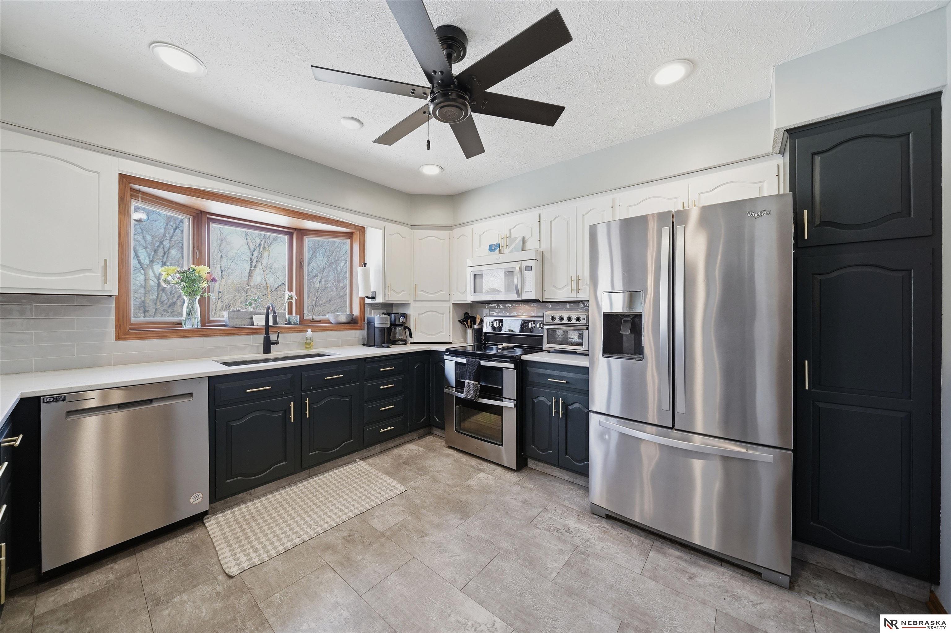 13400 Sunshine Circle