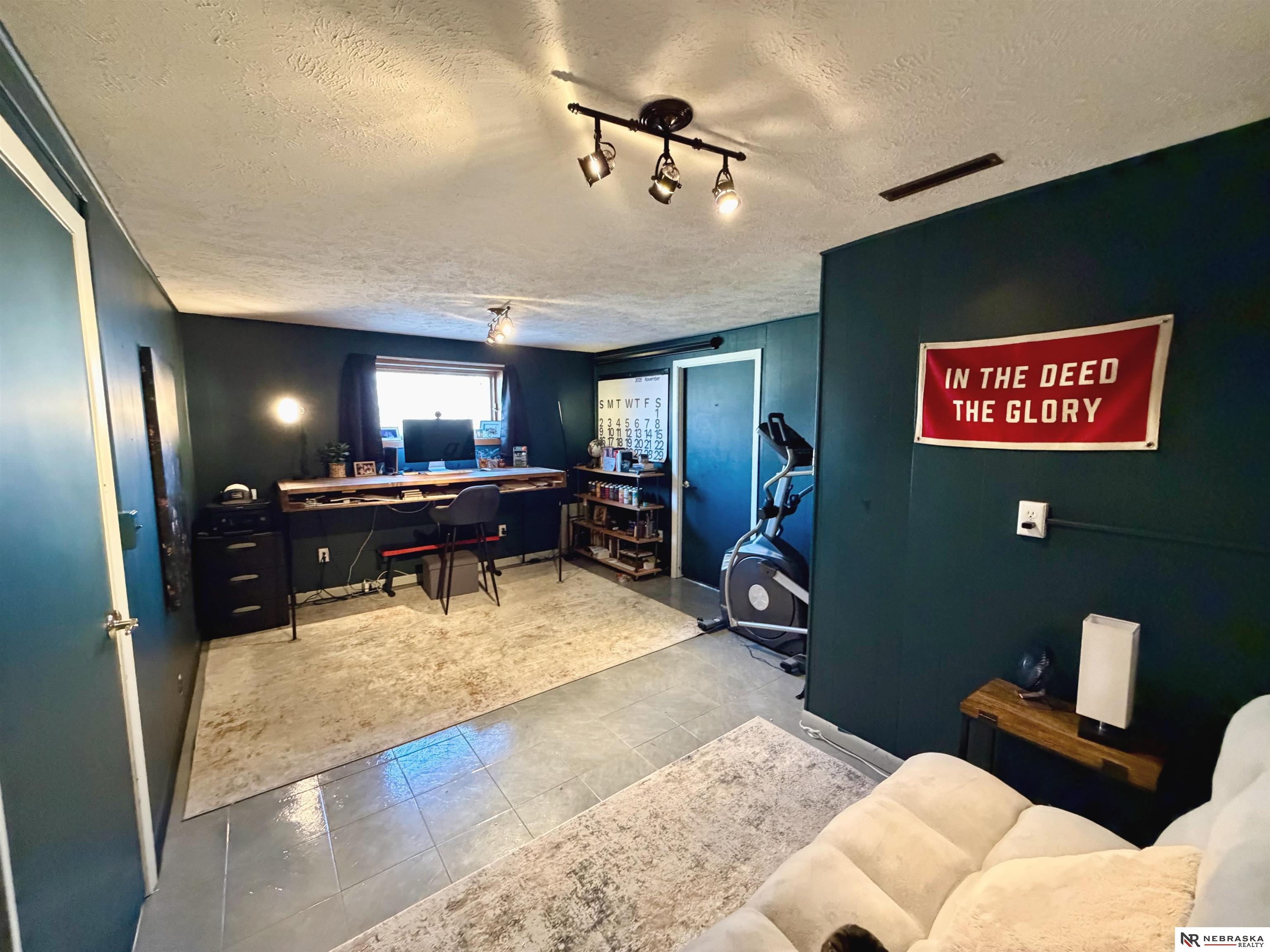 13400 Sunshine Circle