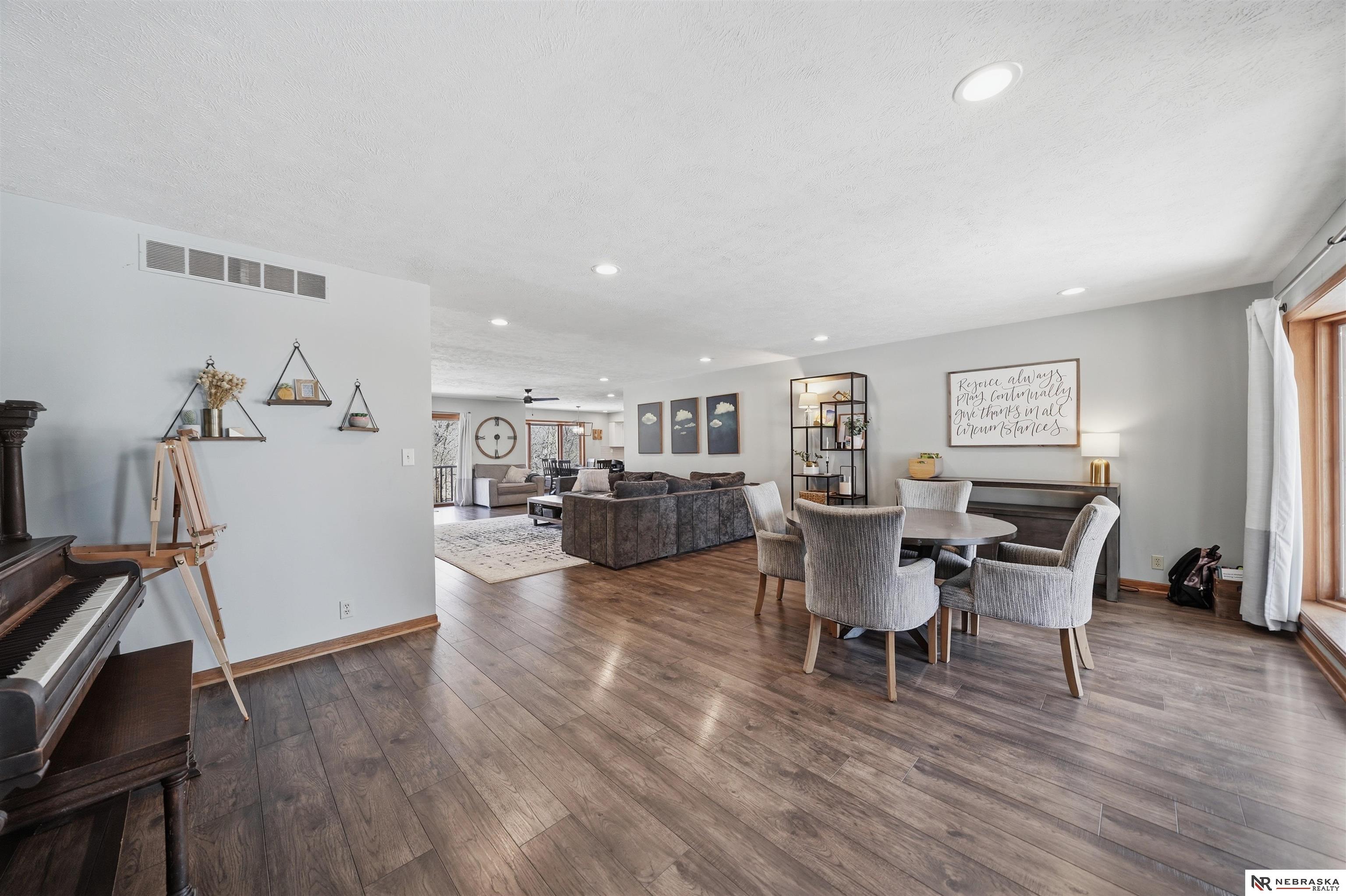 13400 Sunshine Circle