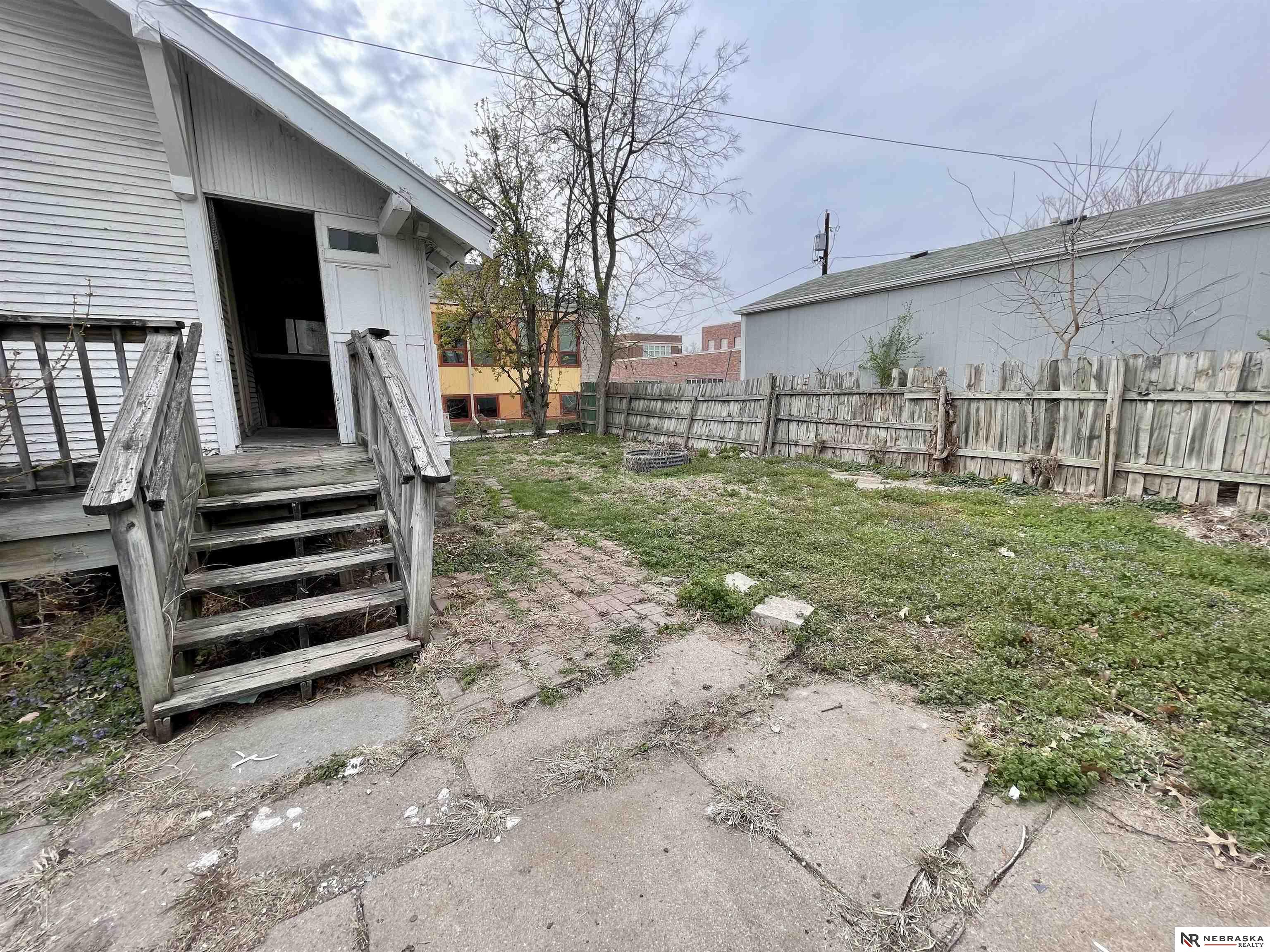 3004 Holdrege Street