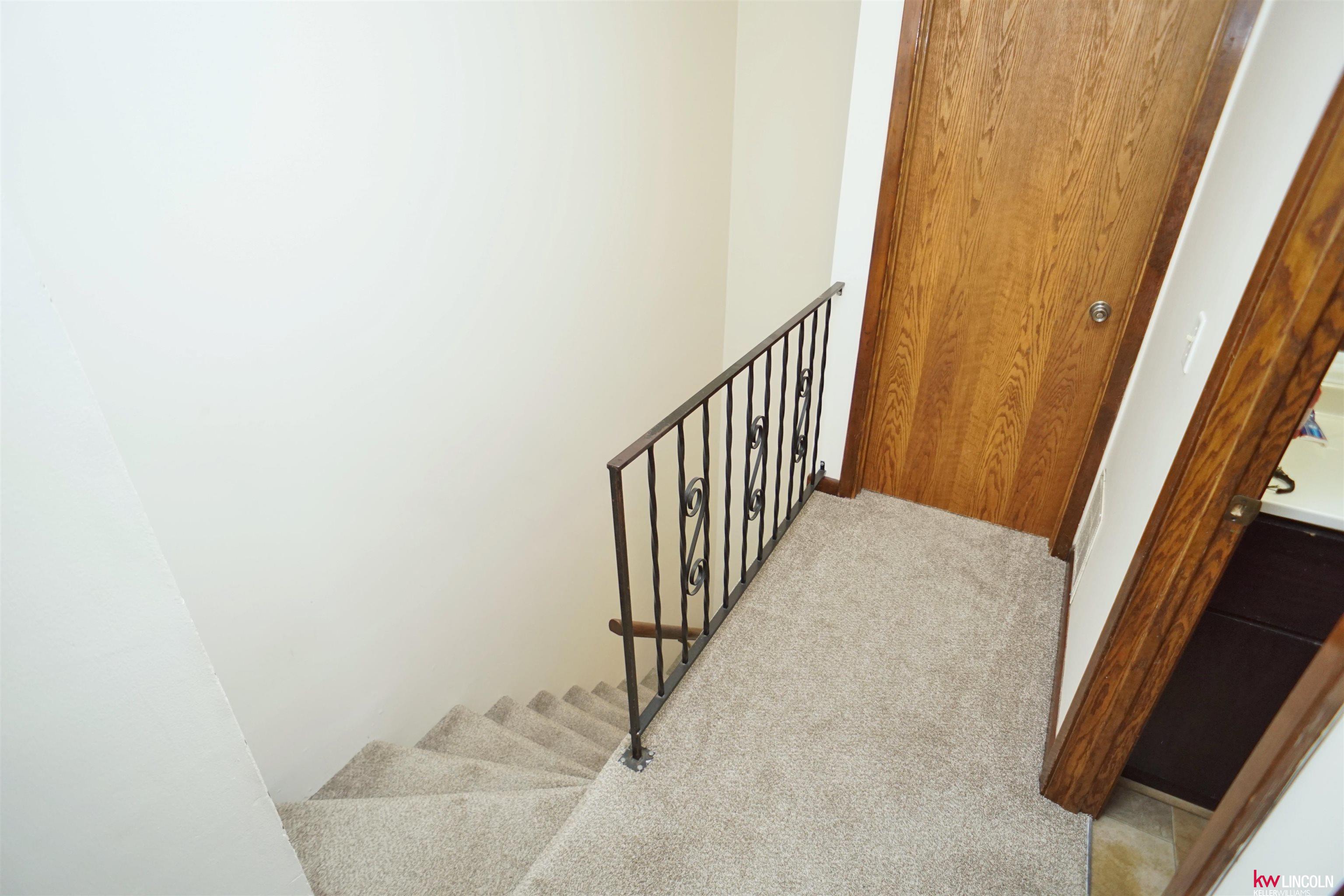 1220 S 32nd Street