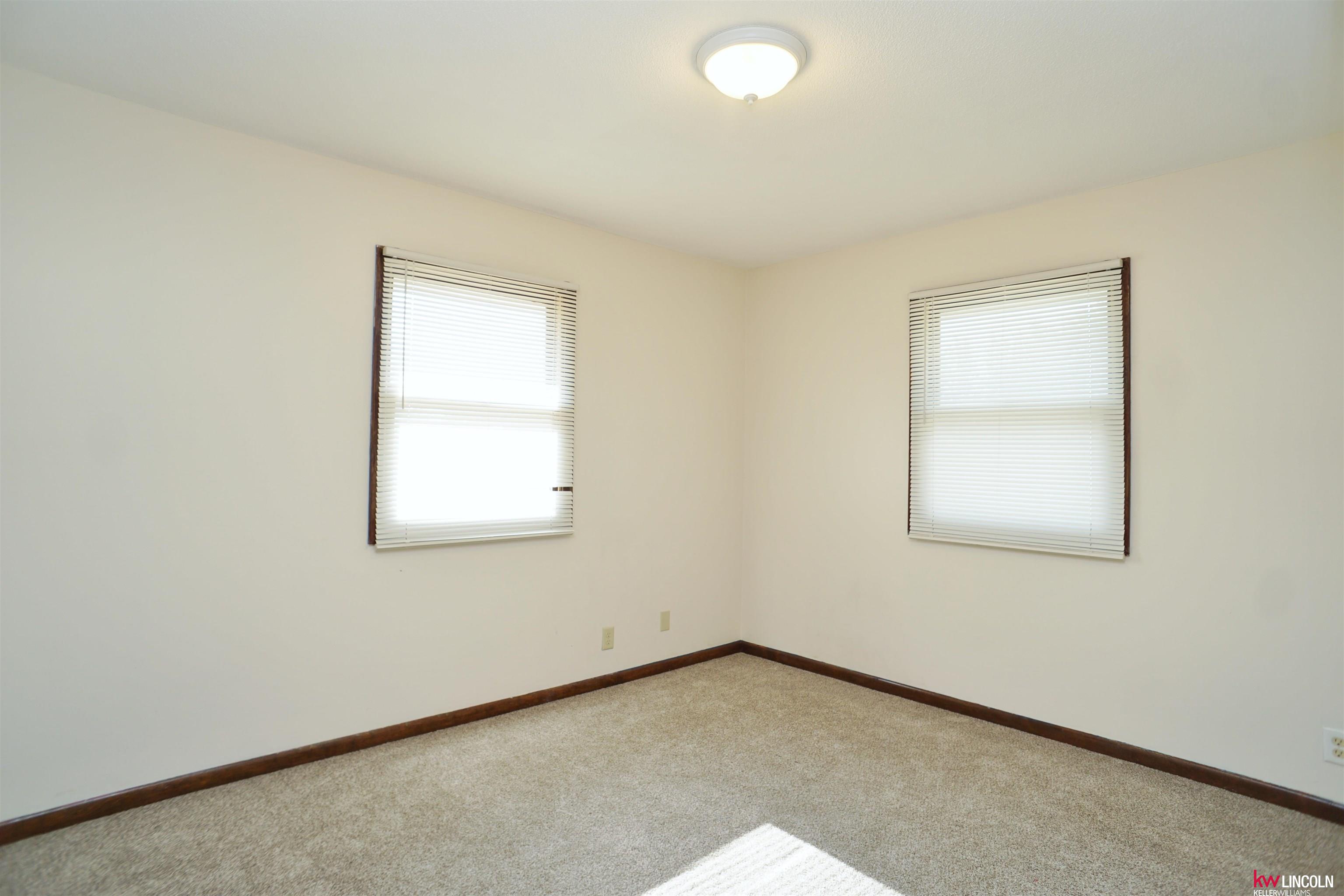 1220 S 32nd Street