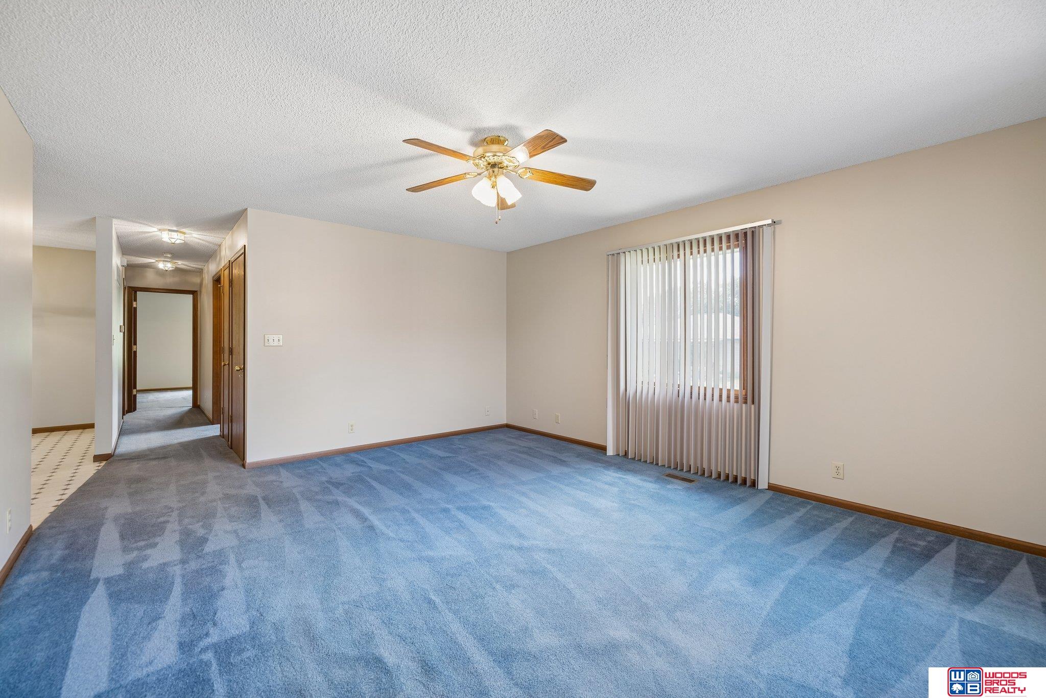 5527 Enterprise Drive