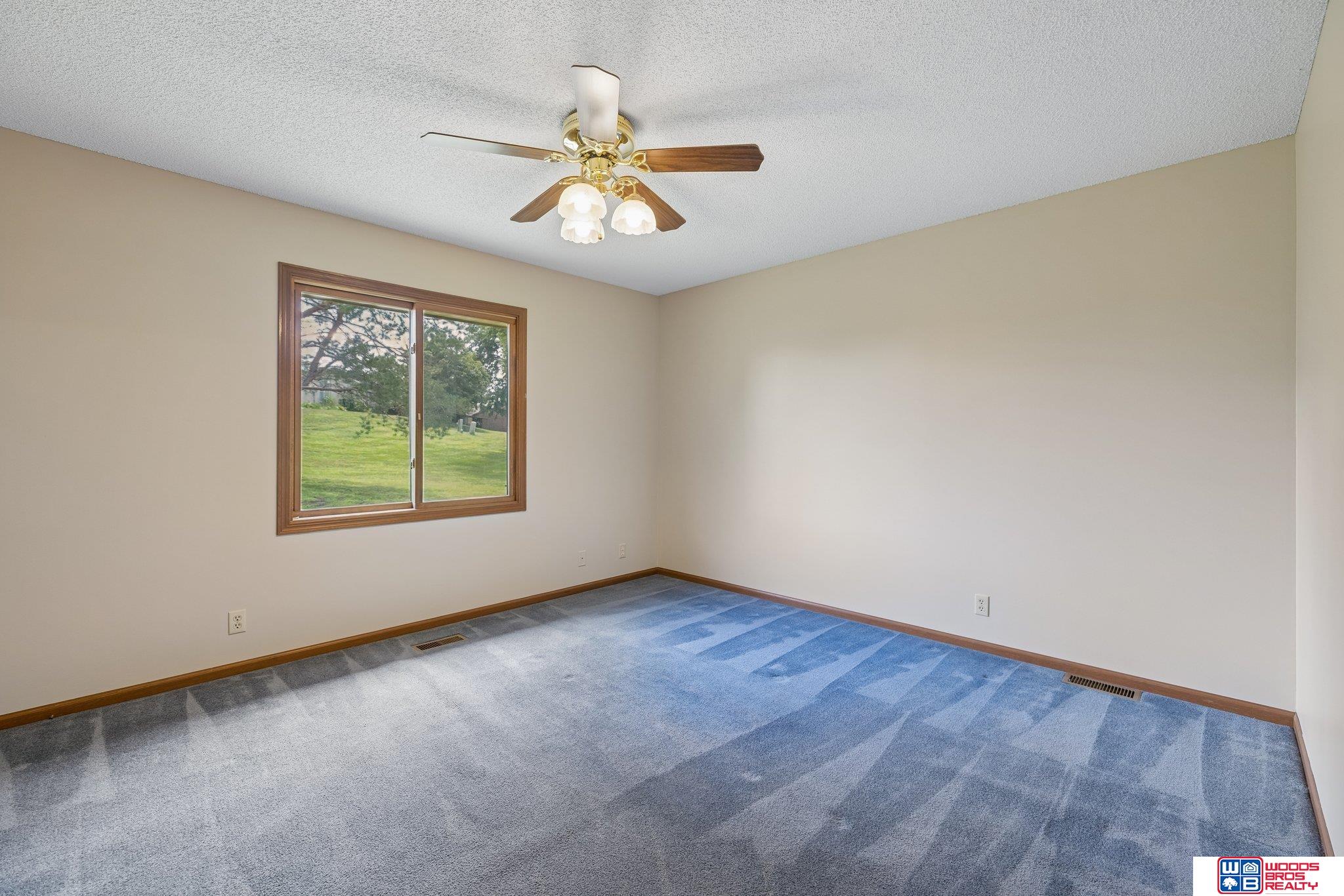 5527 Enterprise Drive