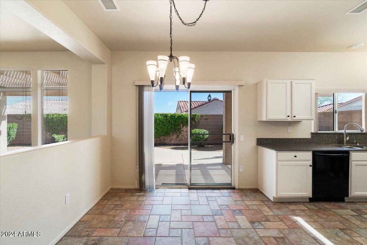 13649 W WHITE ROCK Drive