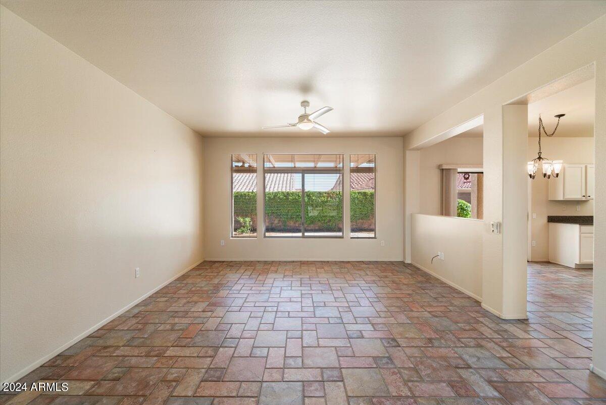 13649 W WHITE ROCK Drive
