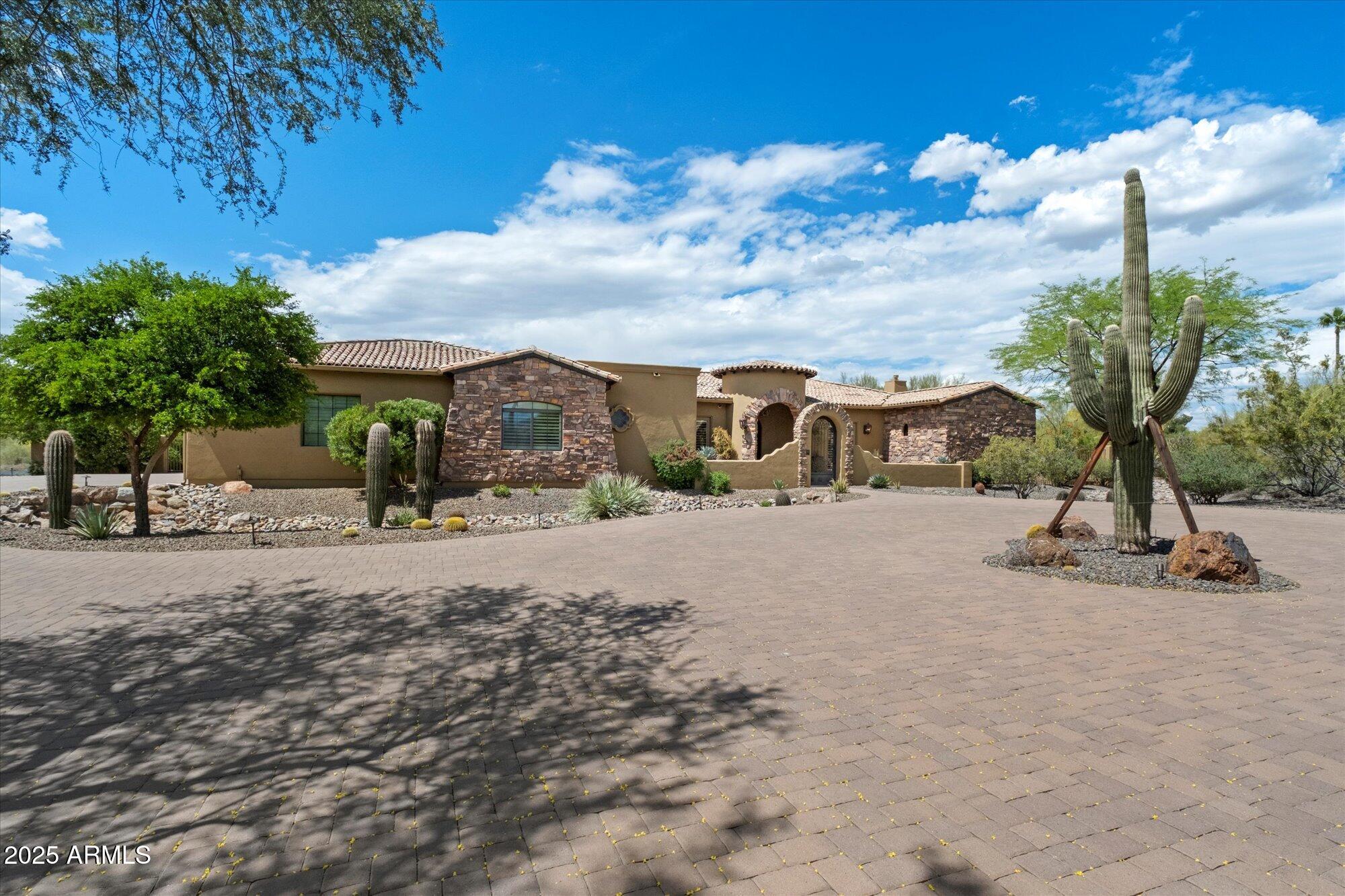 22610 N 80TH Place