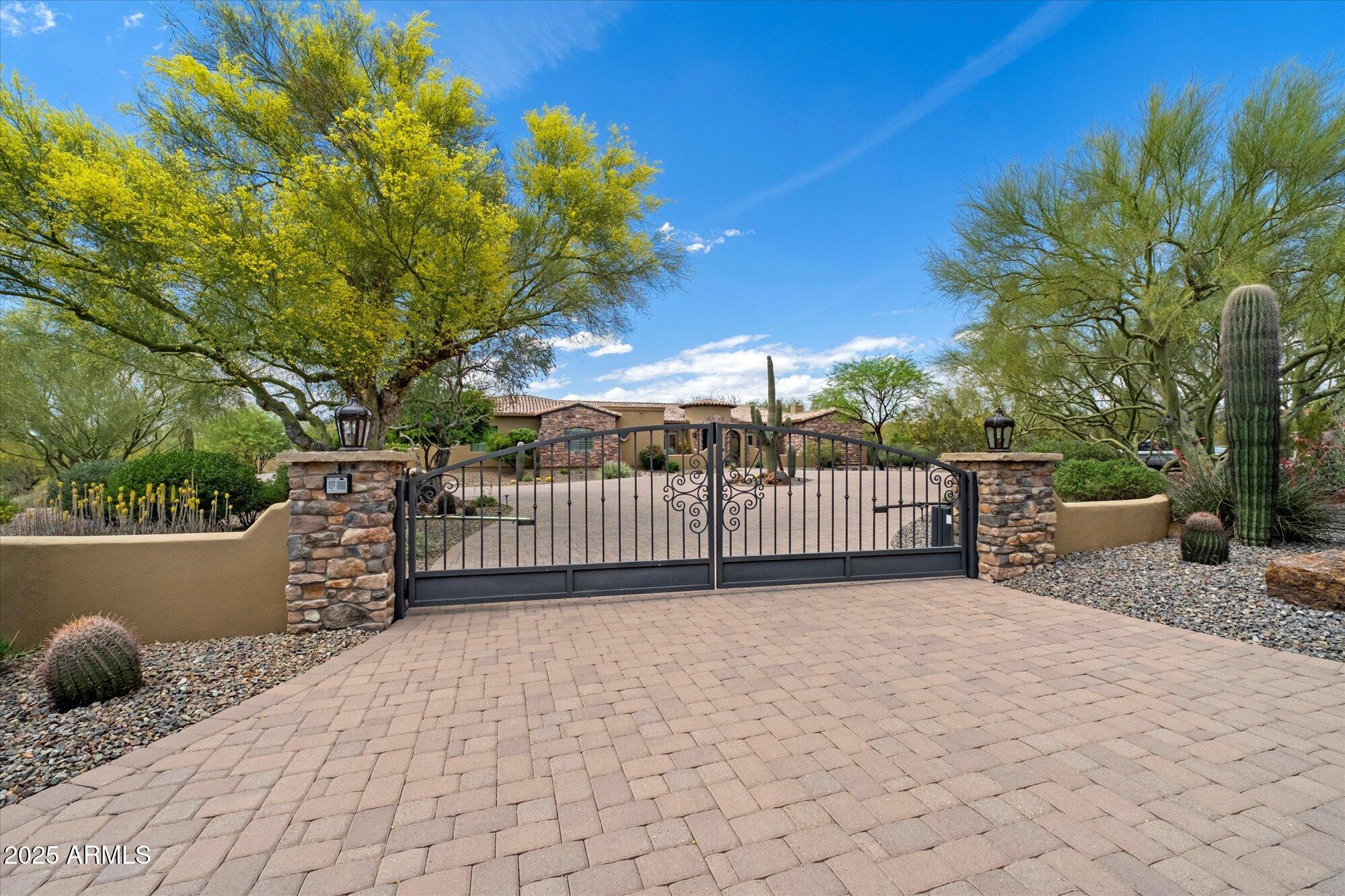 22610 N 80TH Place