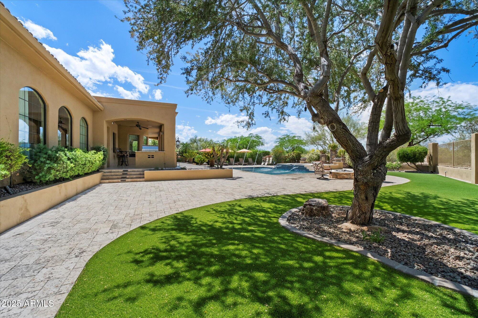 22610 N 80TH Place
