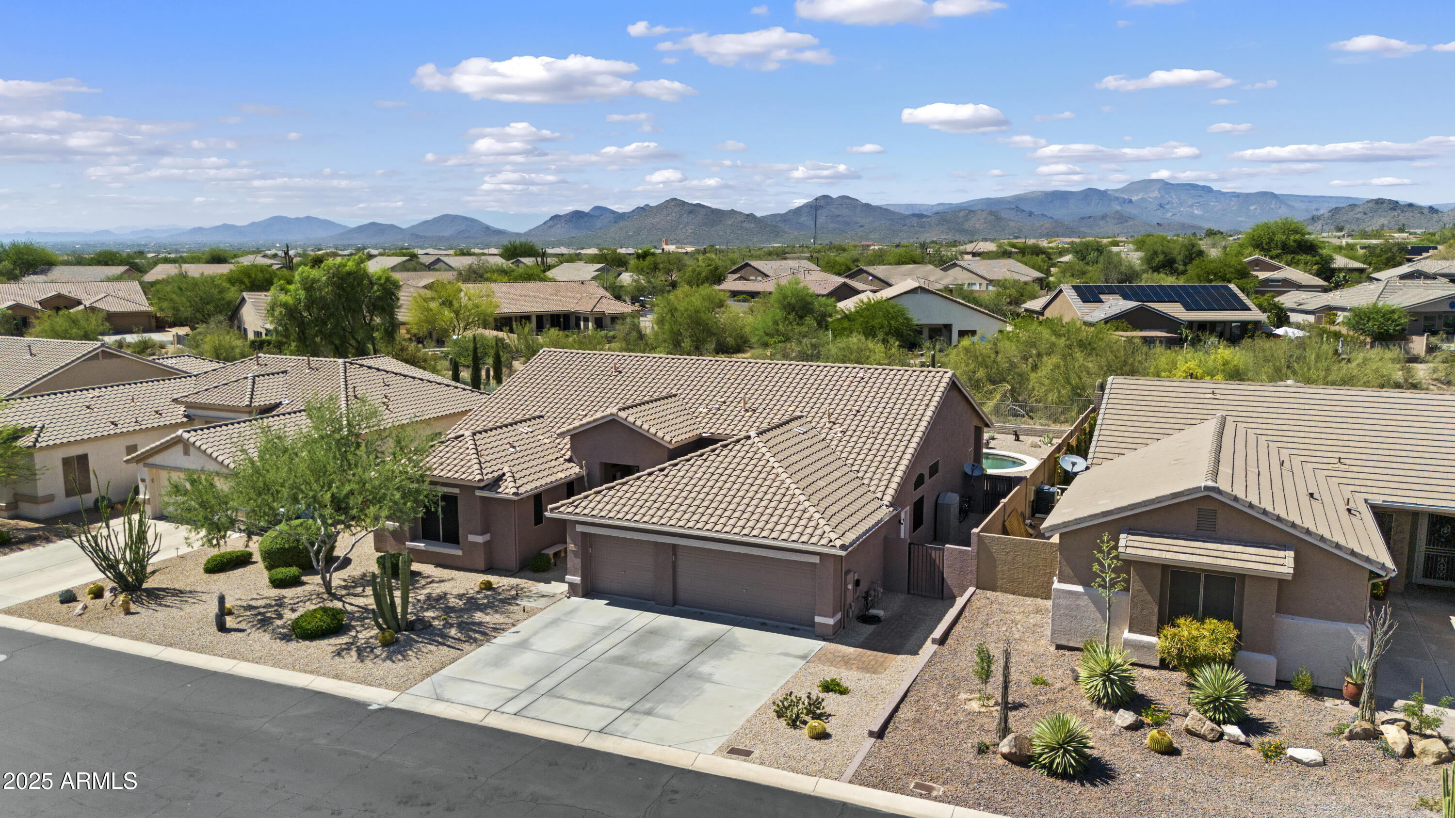 5332 E THUNDER HAWK Road