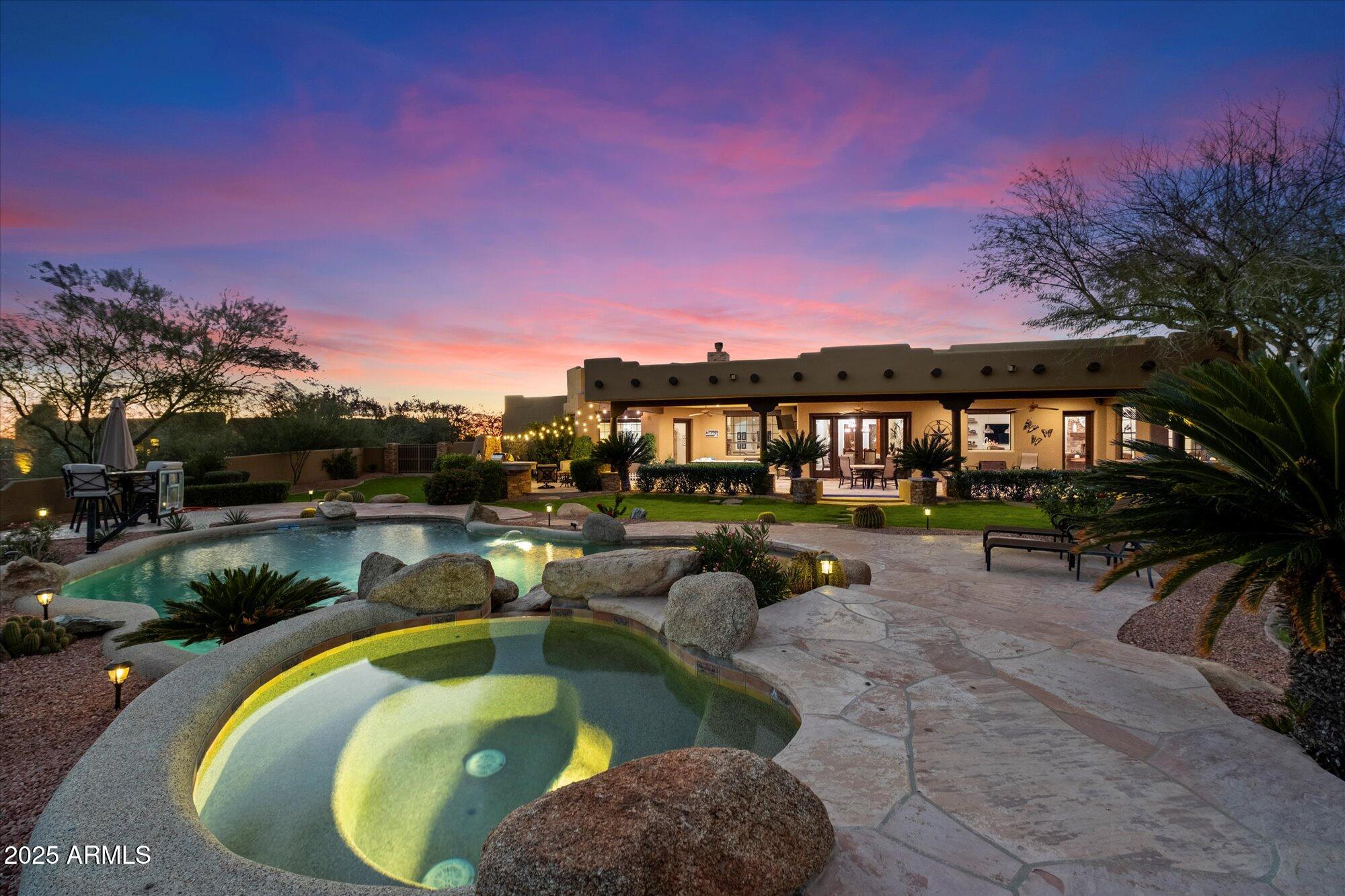 36045 N Willow Cross Drive